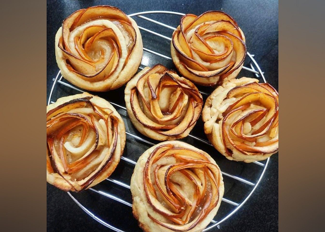 Baked Apple Roses