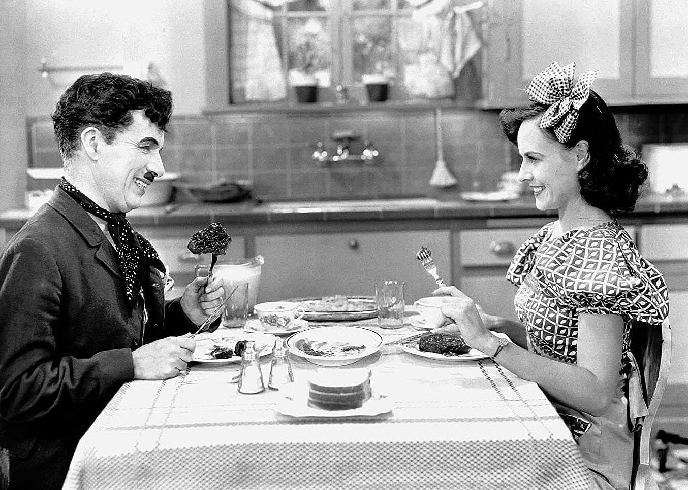 #6. Modern Times (1936)