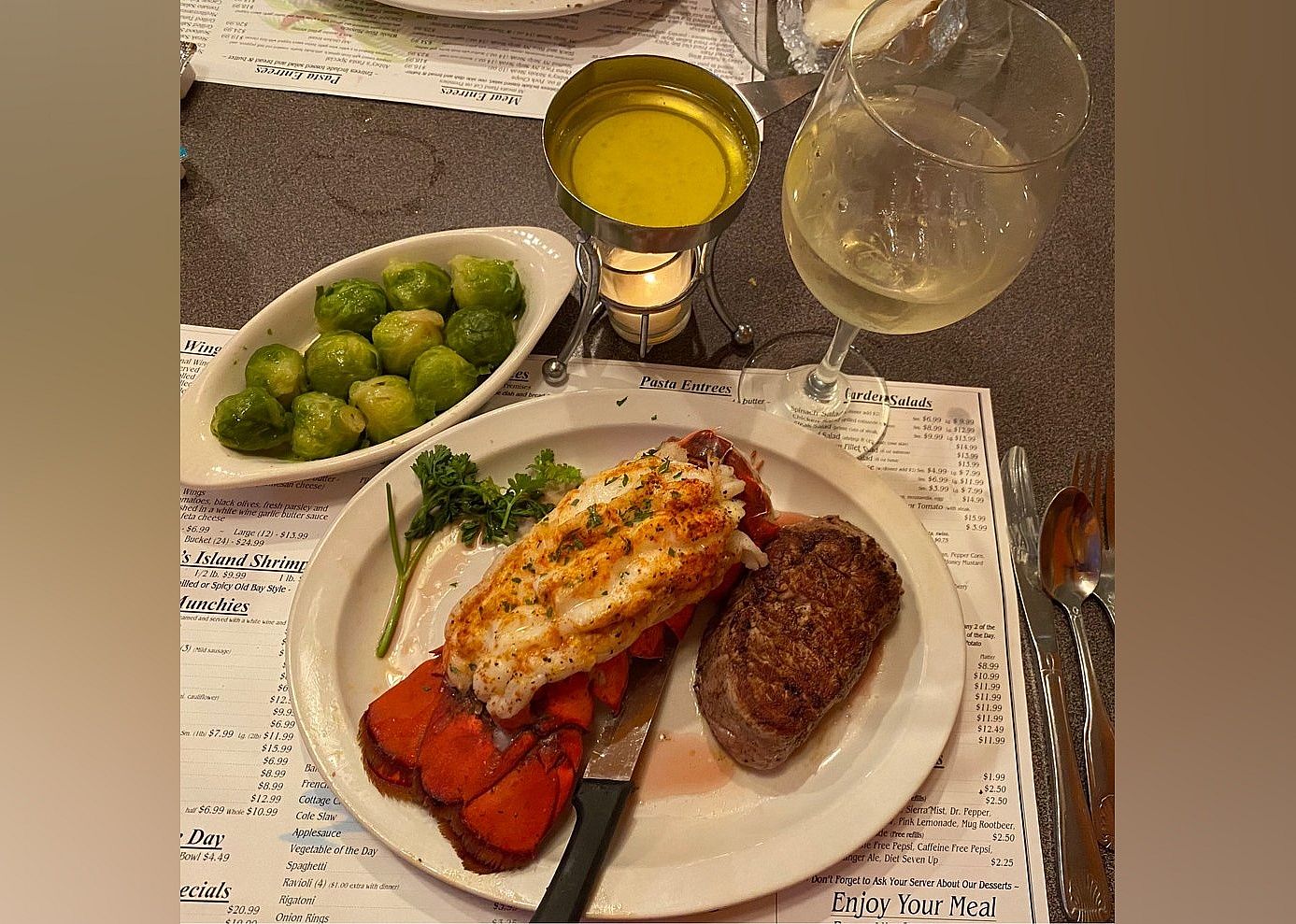 #12. Abbey's Restaurant & Lounge