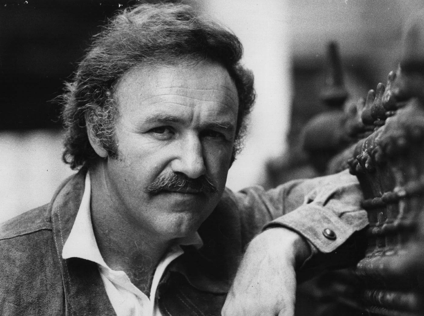 Black and white photo of Gene Hackman in 1973 posing for the camera.