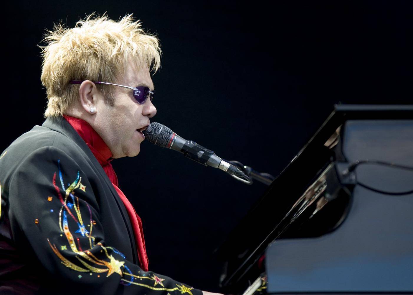 1997: ''Candle in the Wind 1997' and 'Something About the Way You Look Tonight'' by Elton John