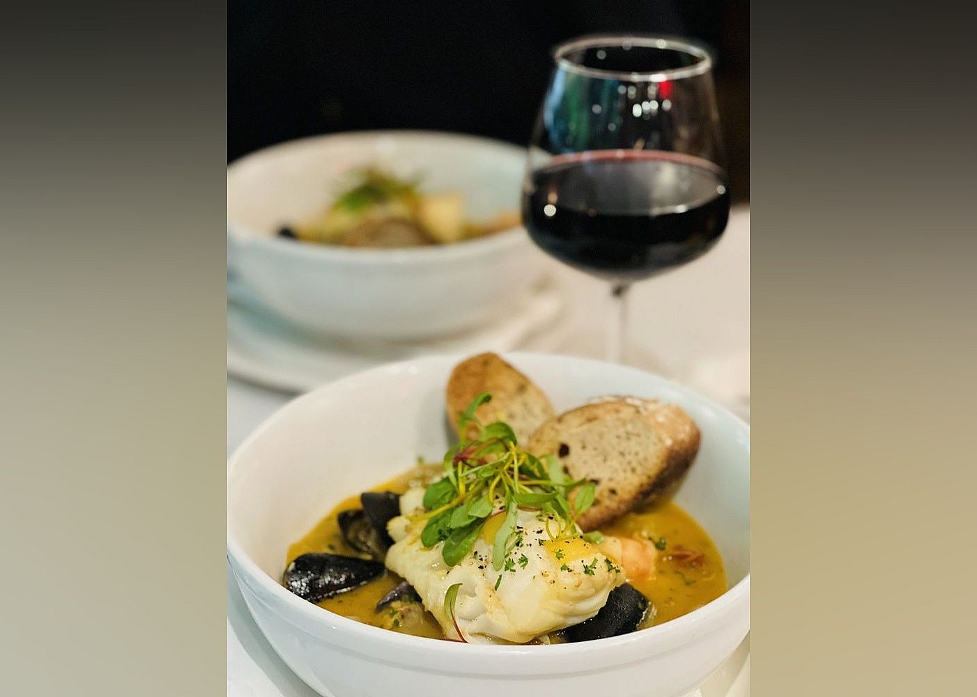 #16. Bistro Nautile