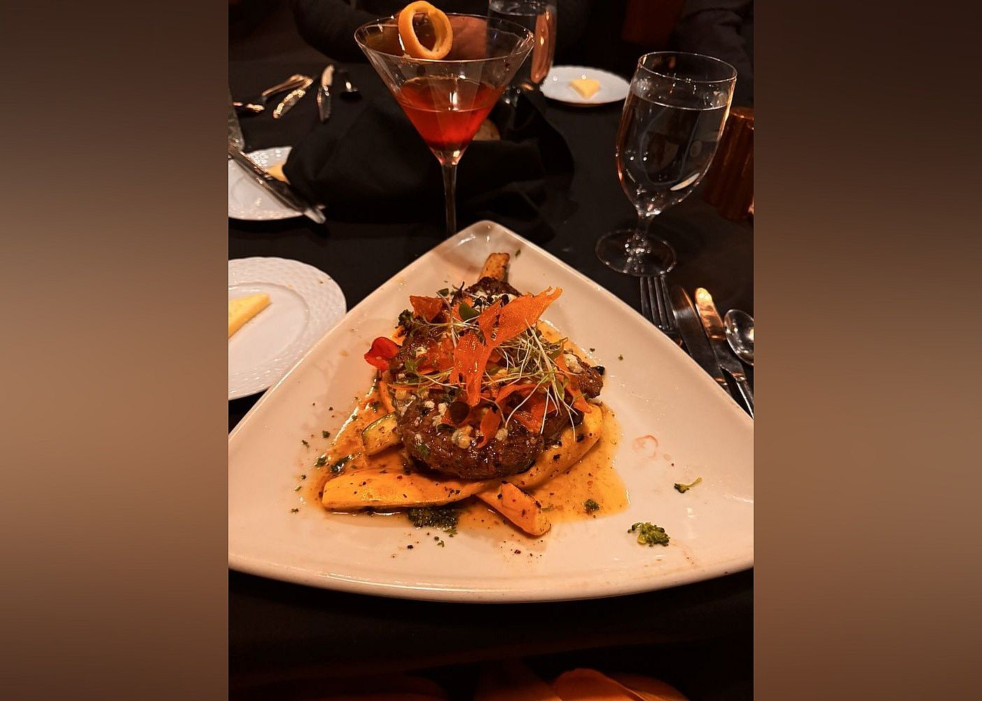 #20. Carlos Bistro