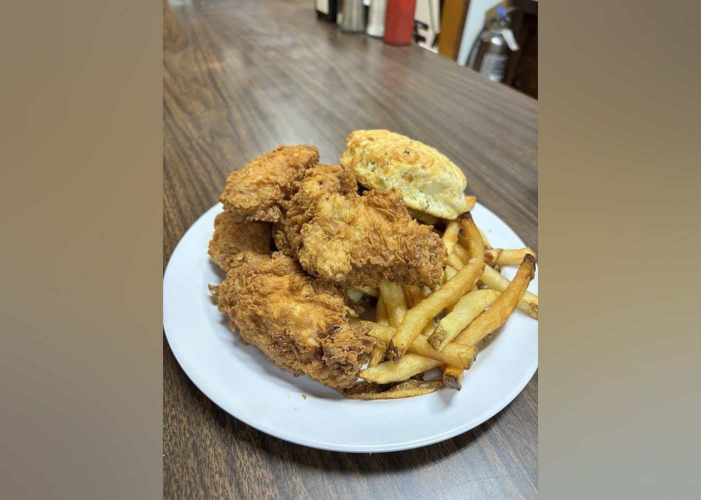 #3. Maggie's Restaurant