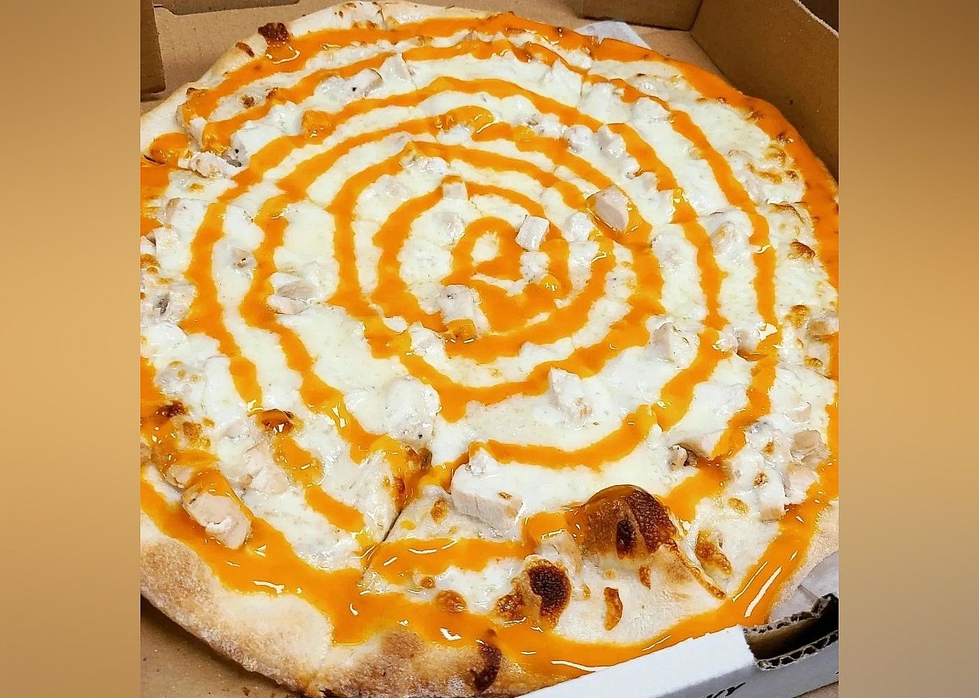 #3. Momma Mia's Pizzeria