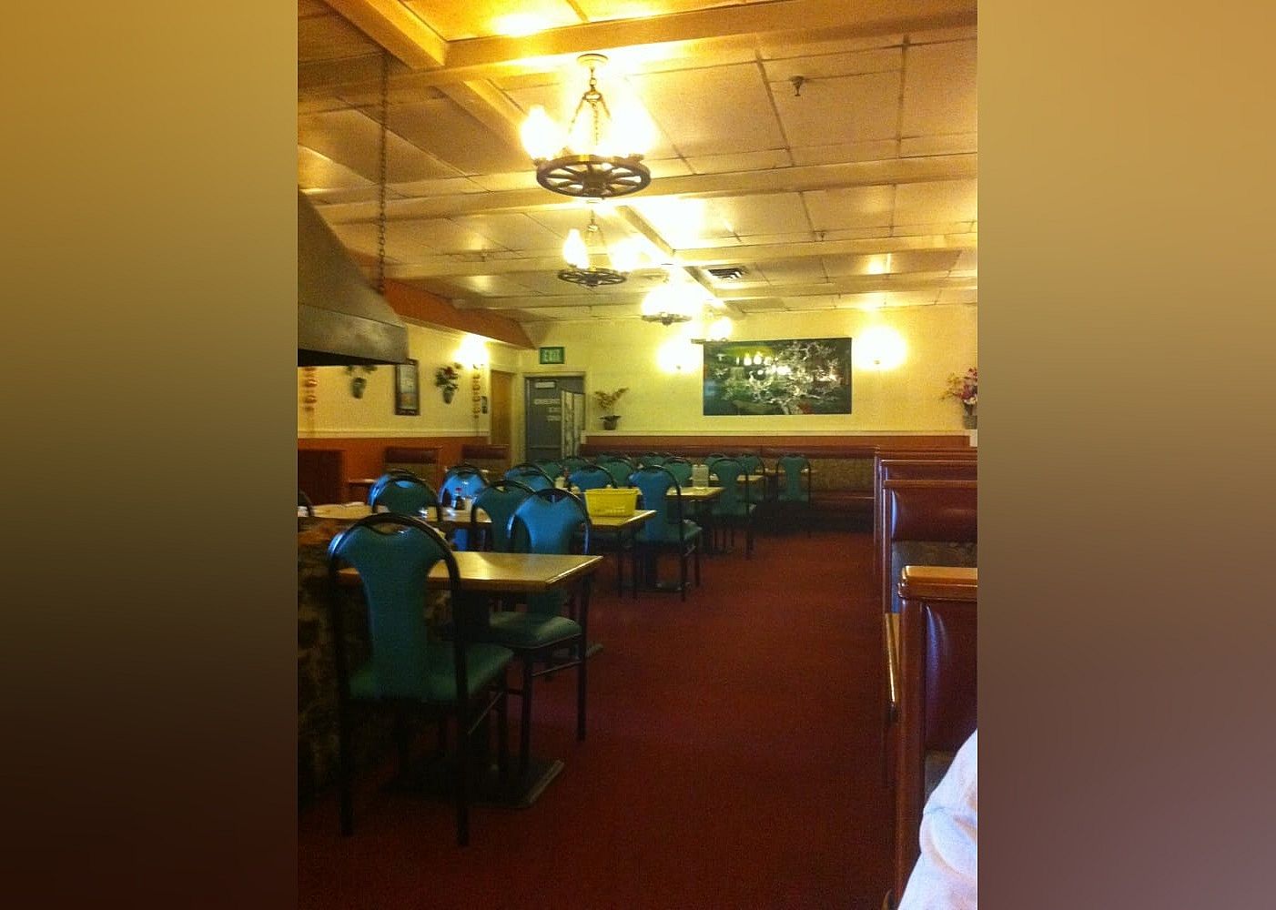#2. Ming's Cafe