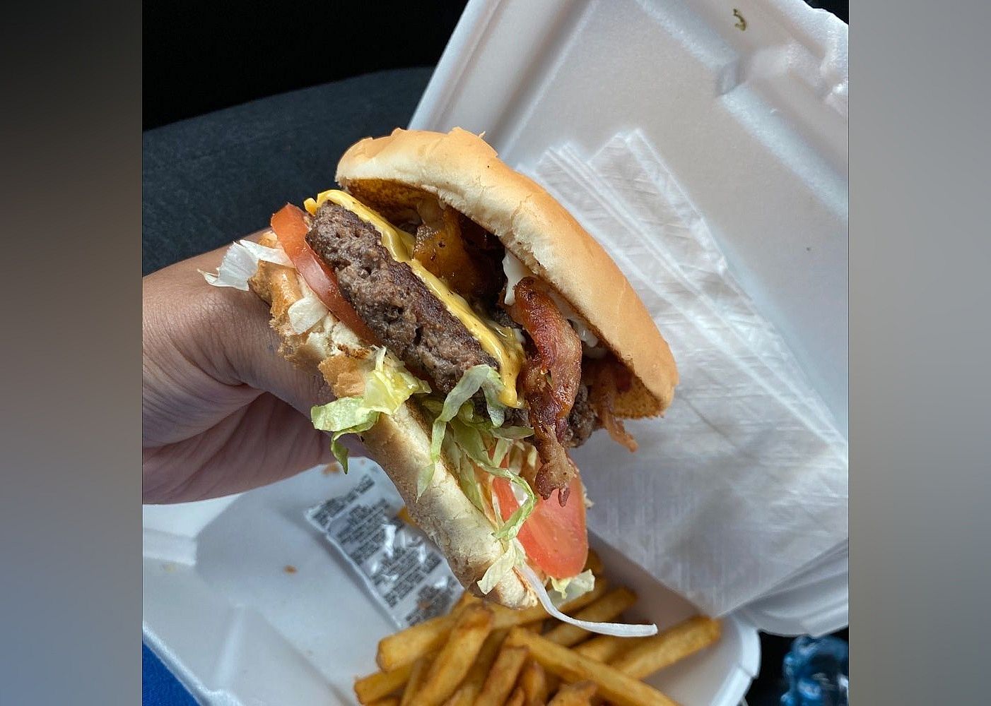 #4. Burger Barn
