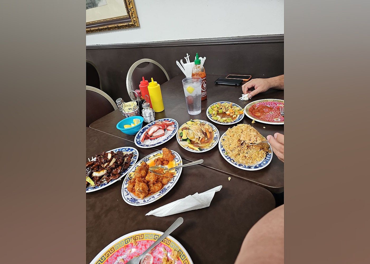 #2. Golden Dragon Chinese Restaurant