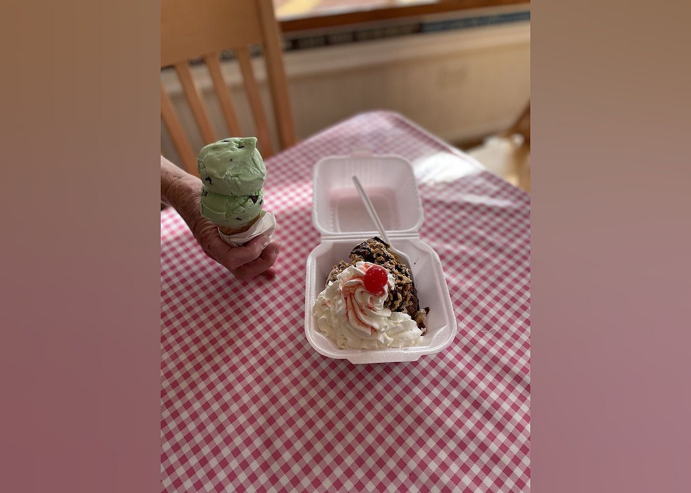 #13. Pinkie'S Ice Cream & Desserts