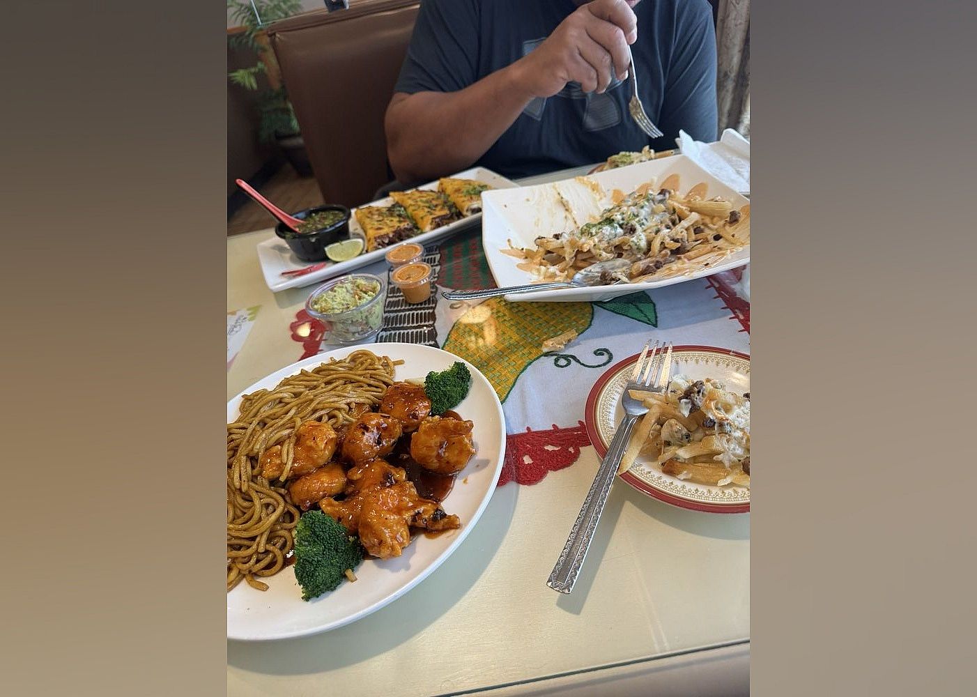 #16. Golden Dragon Asian Bistro