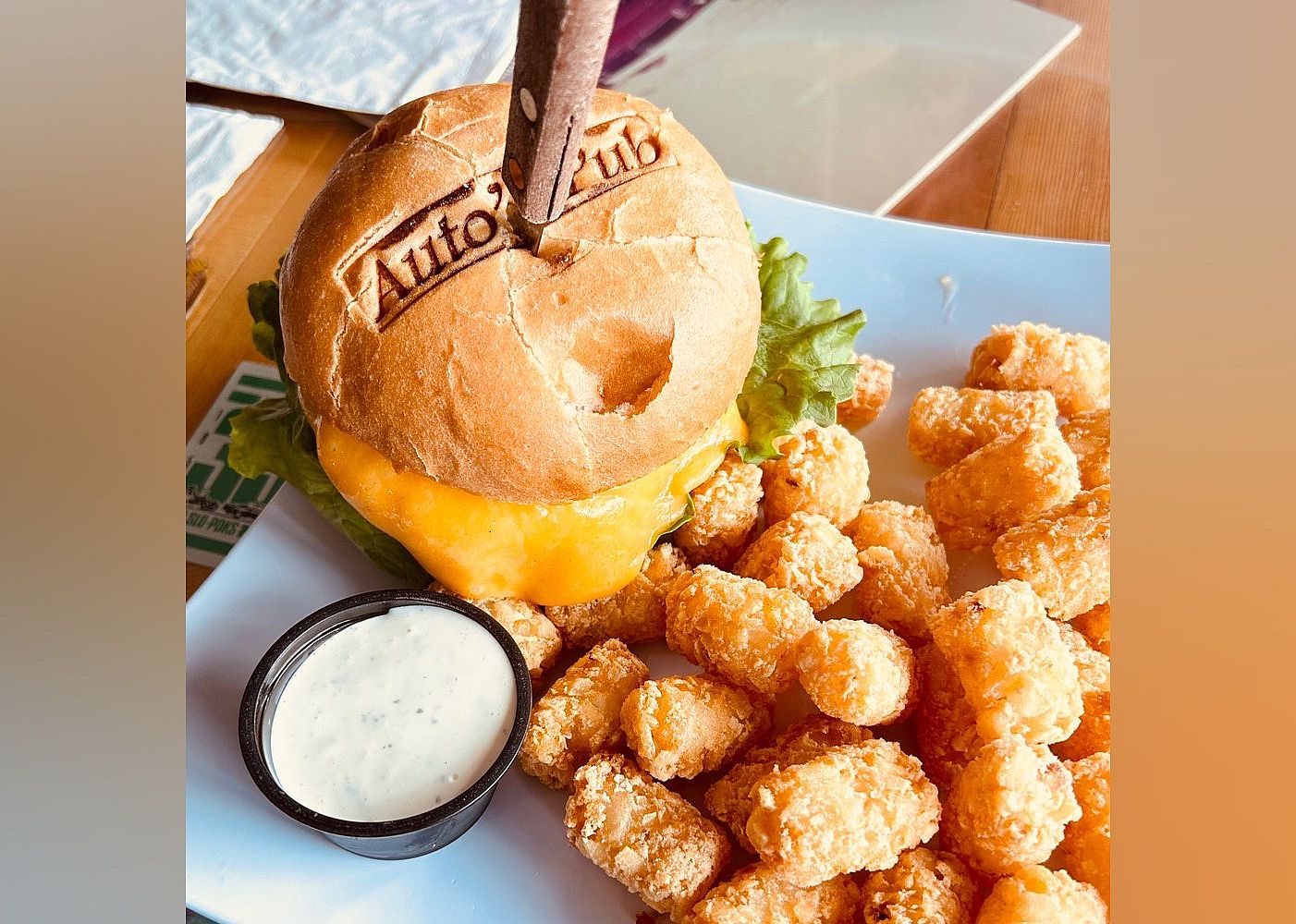#12. Auto's Pub