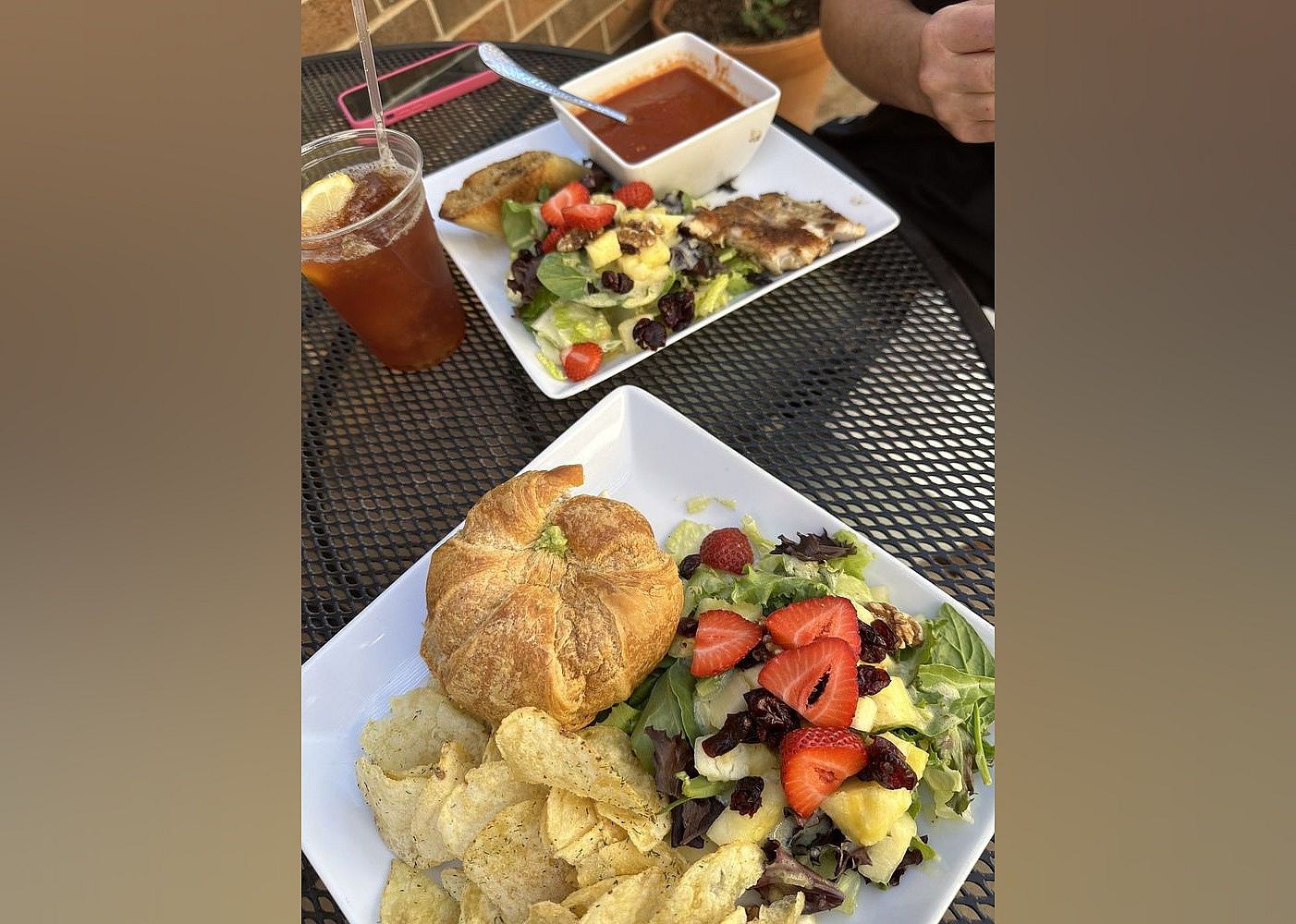 #13. Roosters Espresso Cafe