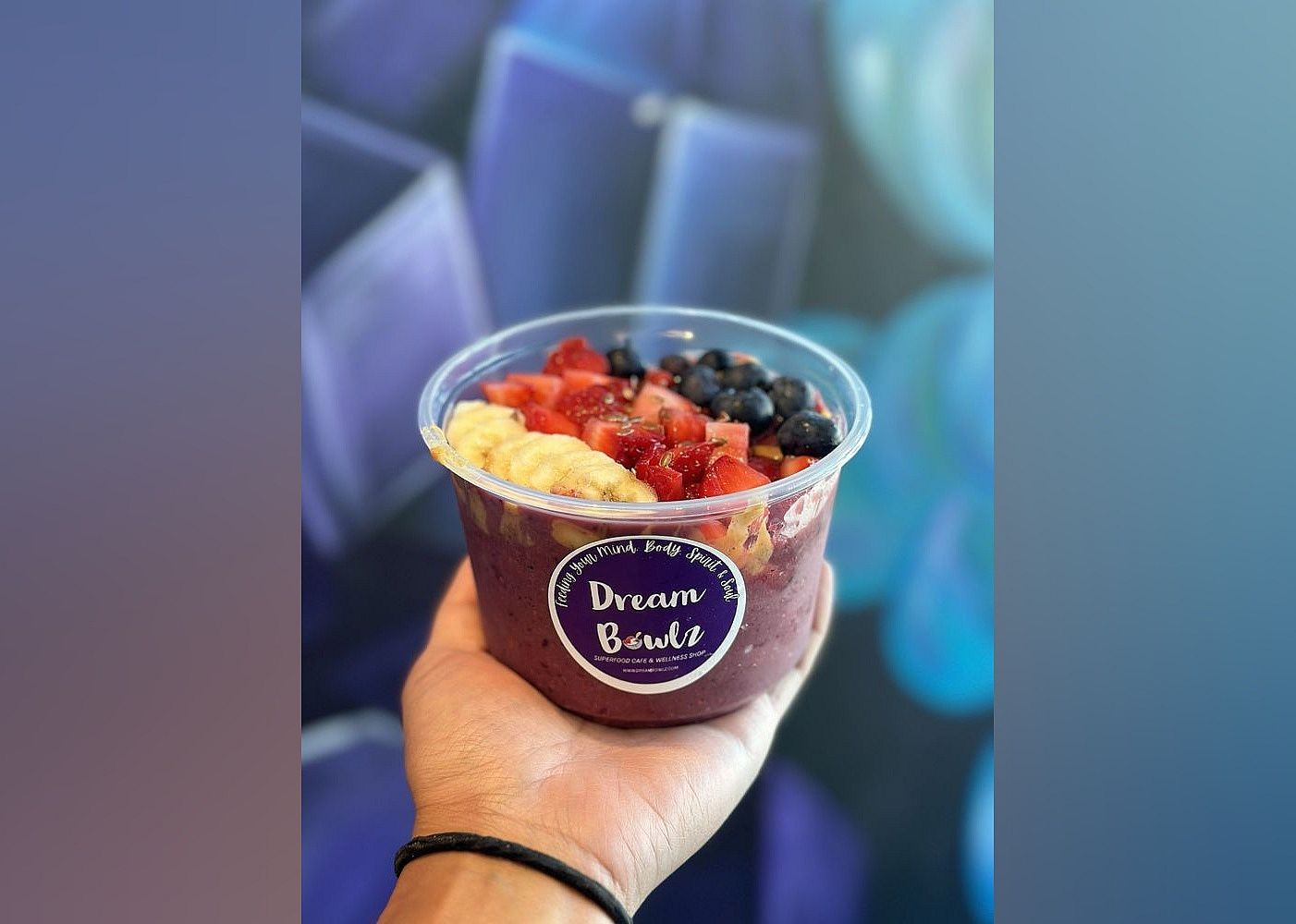 #6. Dream Bowlz