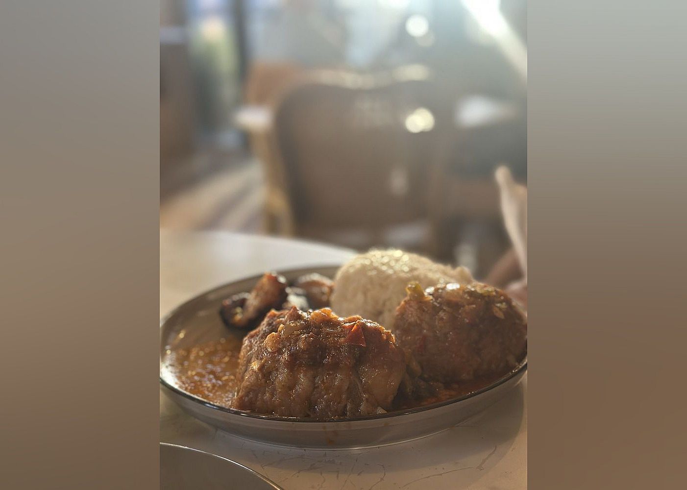 #3. Sophie's Cafe