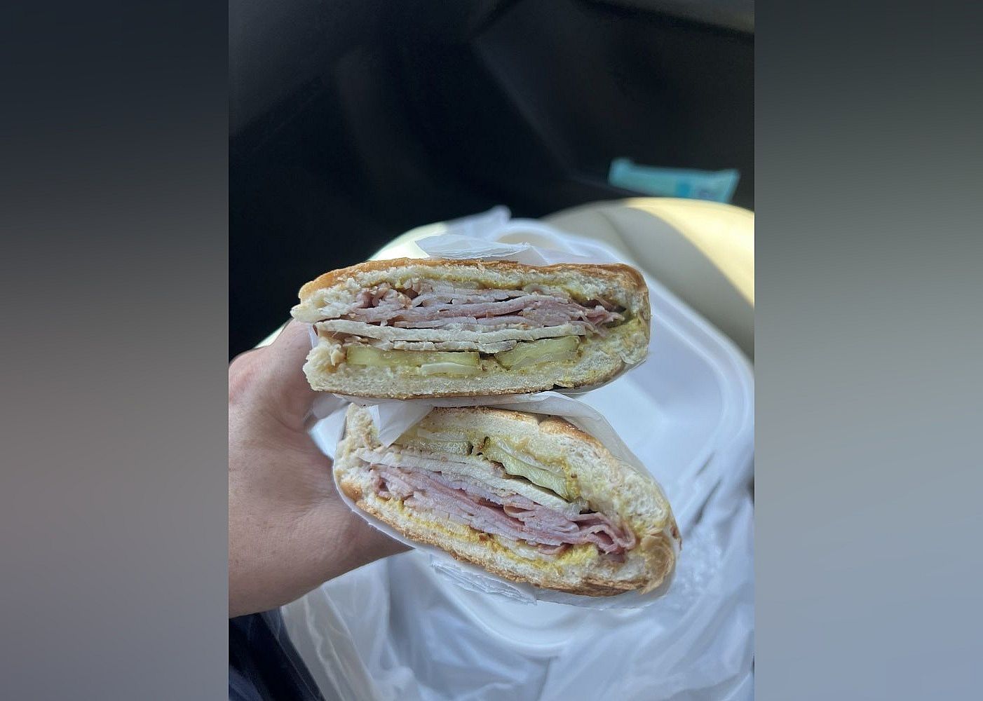 #6. Bagelicious Deli & Bakery
