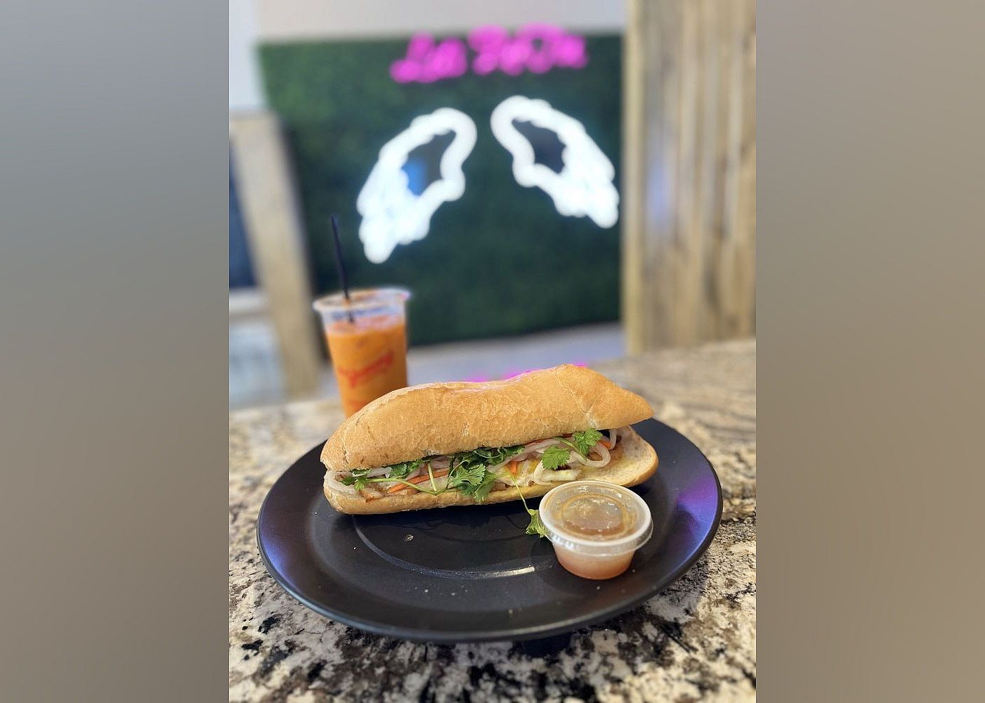 Vietnamese: Yummy Banh Mi
