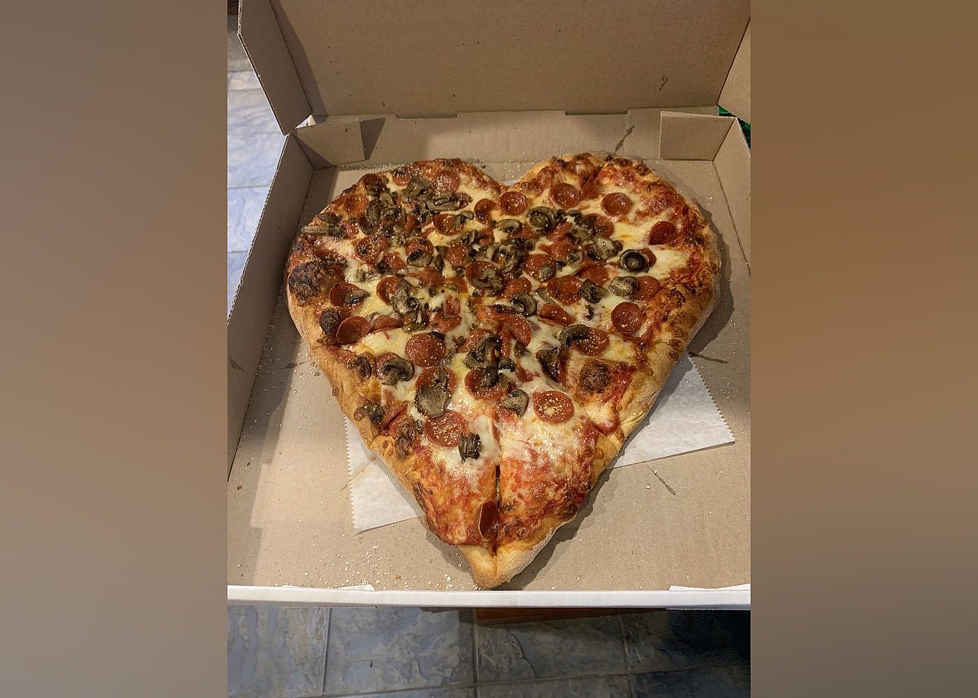 #25. Center Avenue Slice