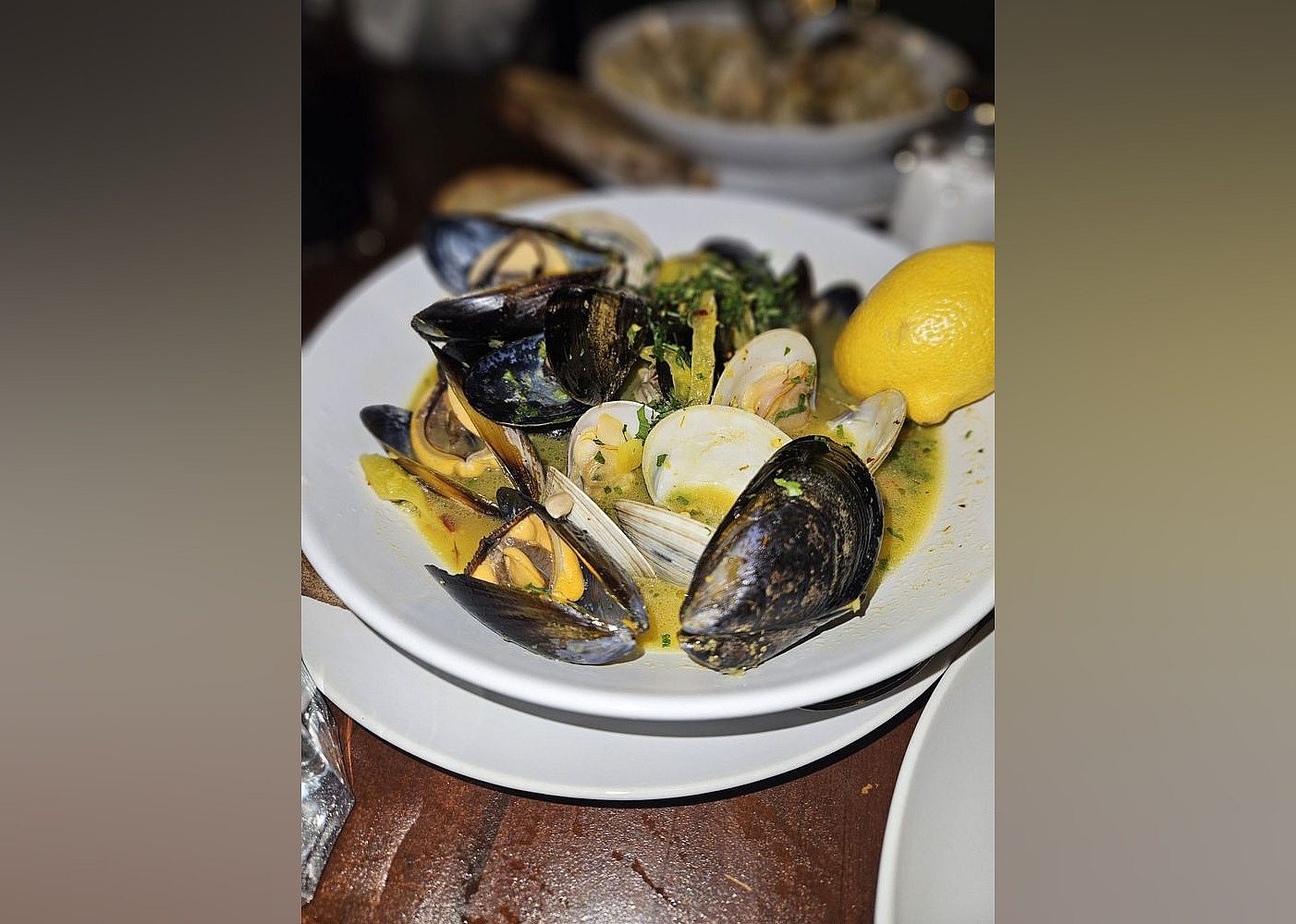 #2. Lemon Grove Bistro