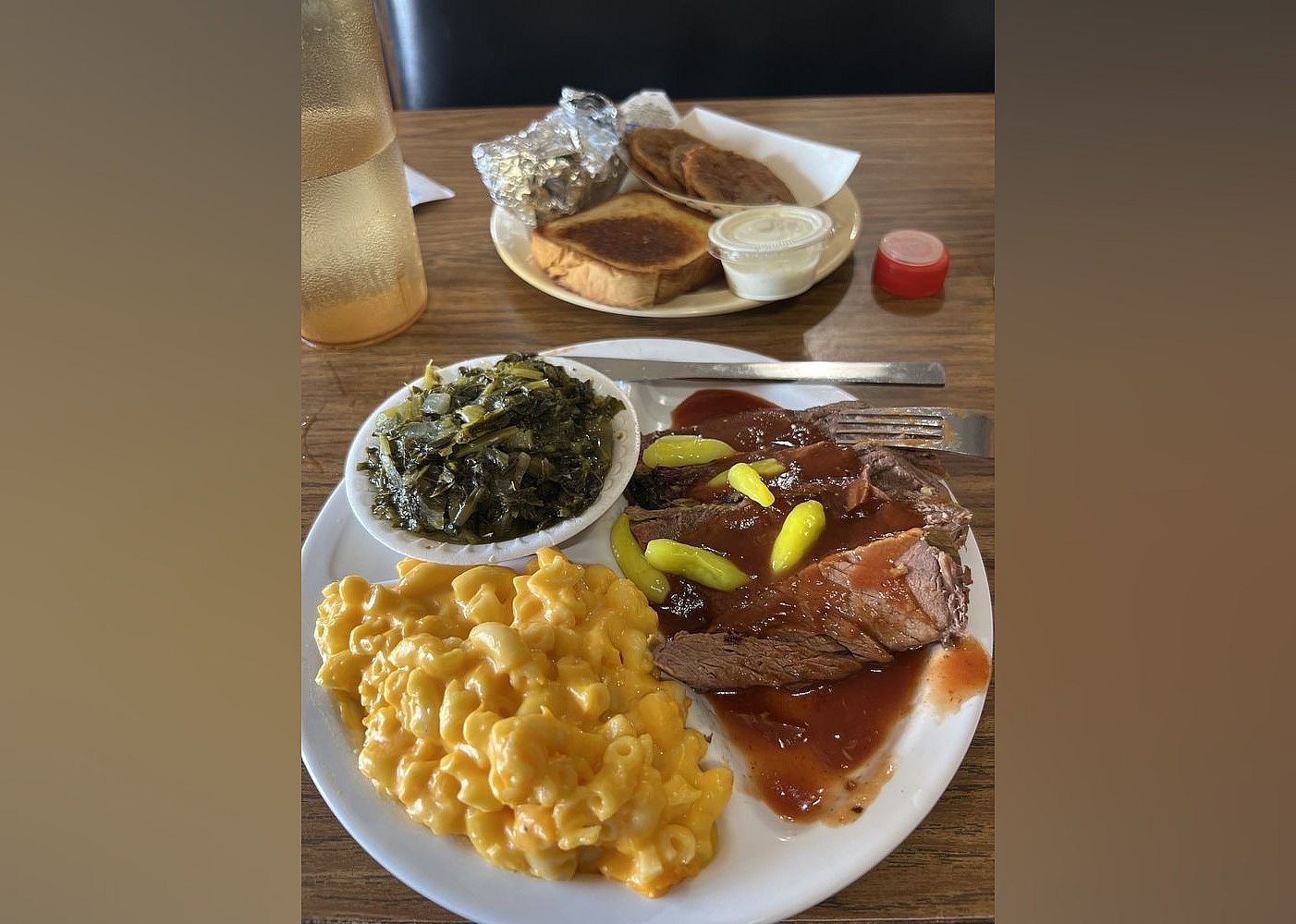 #5. Betty's Bar-B-Q