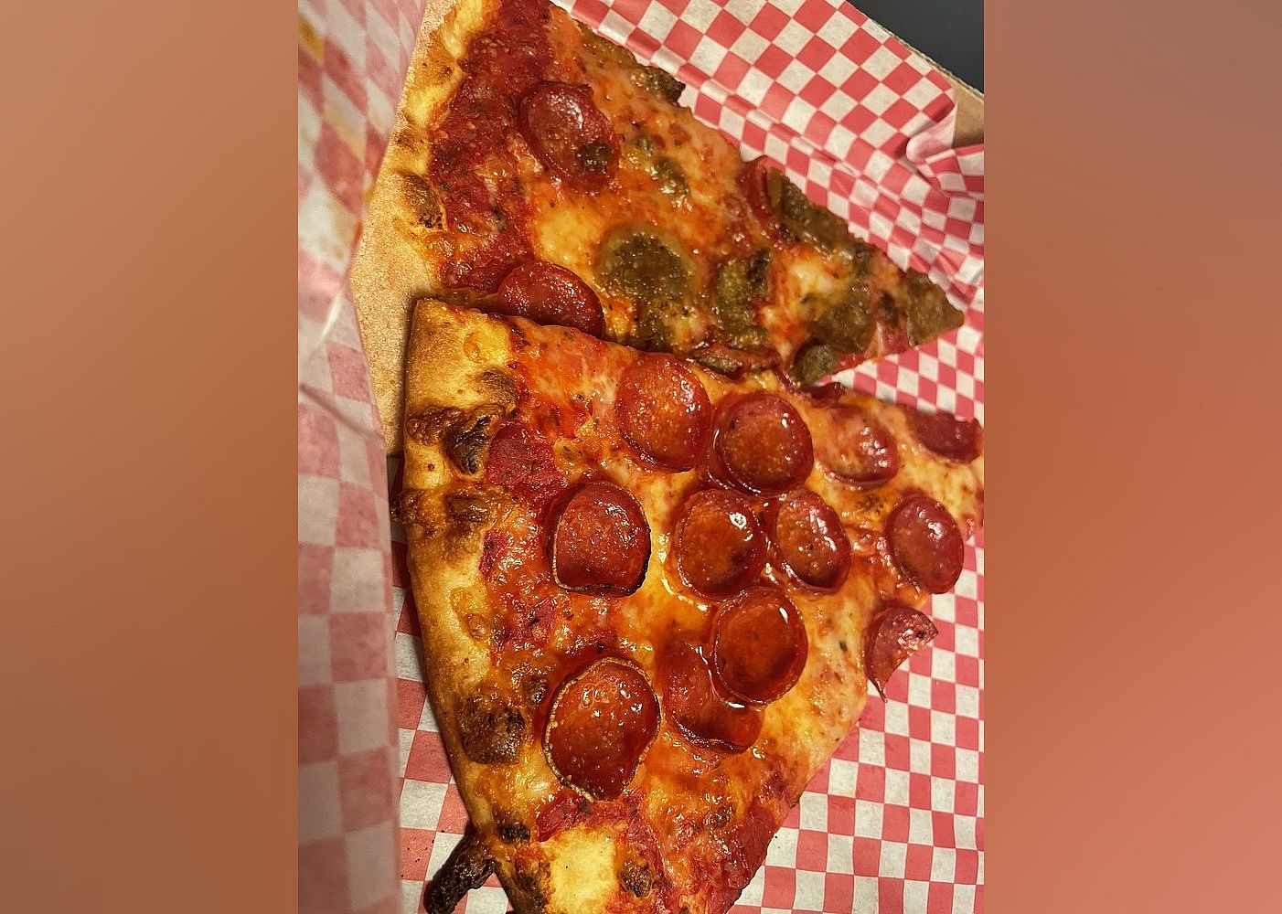 #6. Front Street Pizza