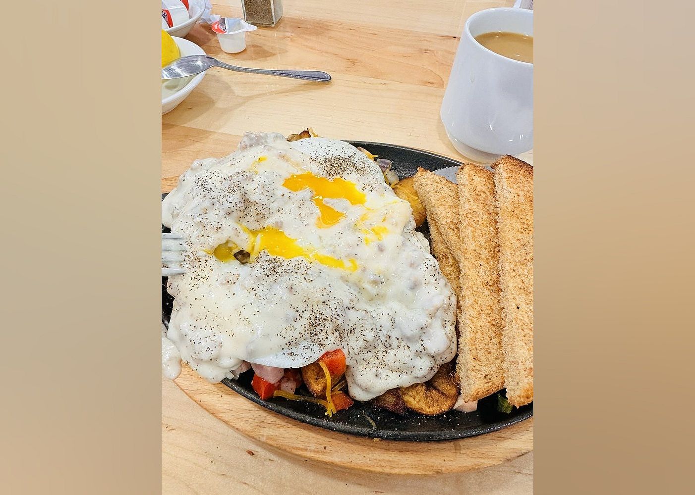 #8. Peach Valley Cafè