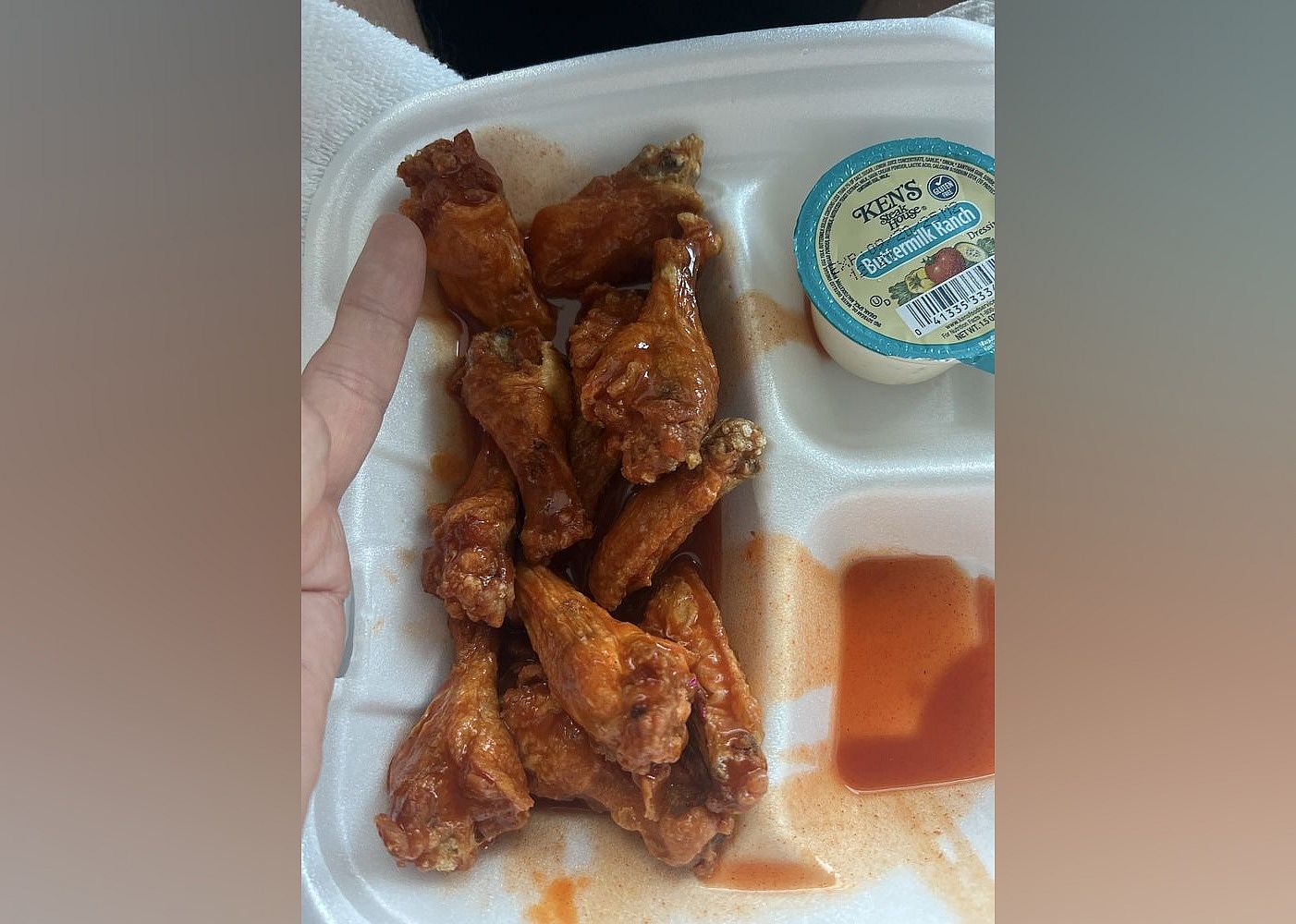#5. Saks Wing Shak