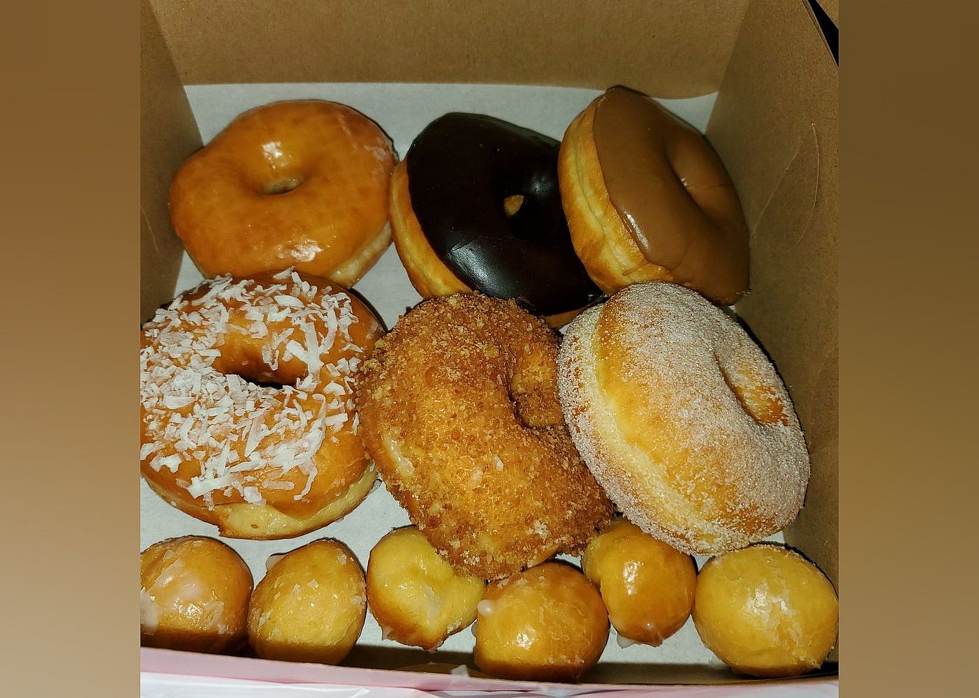 #6. California Donuts And Deli