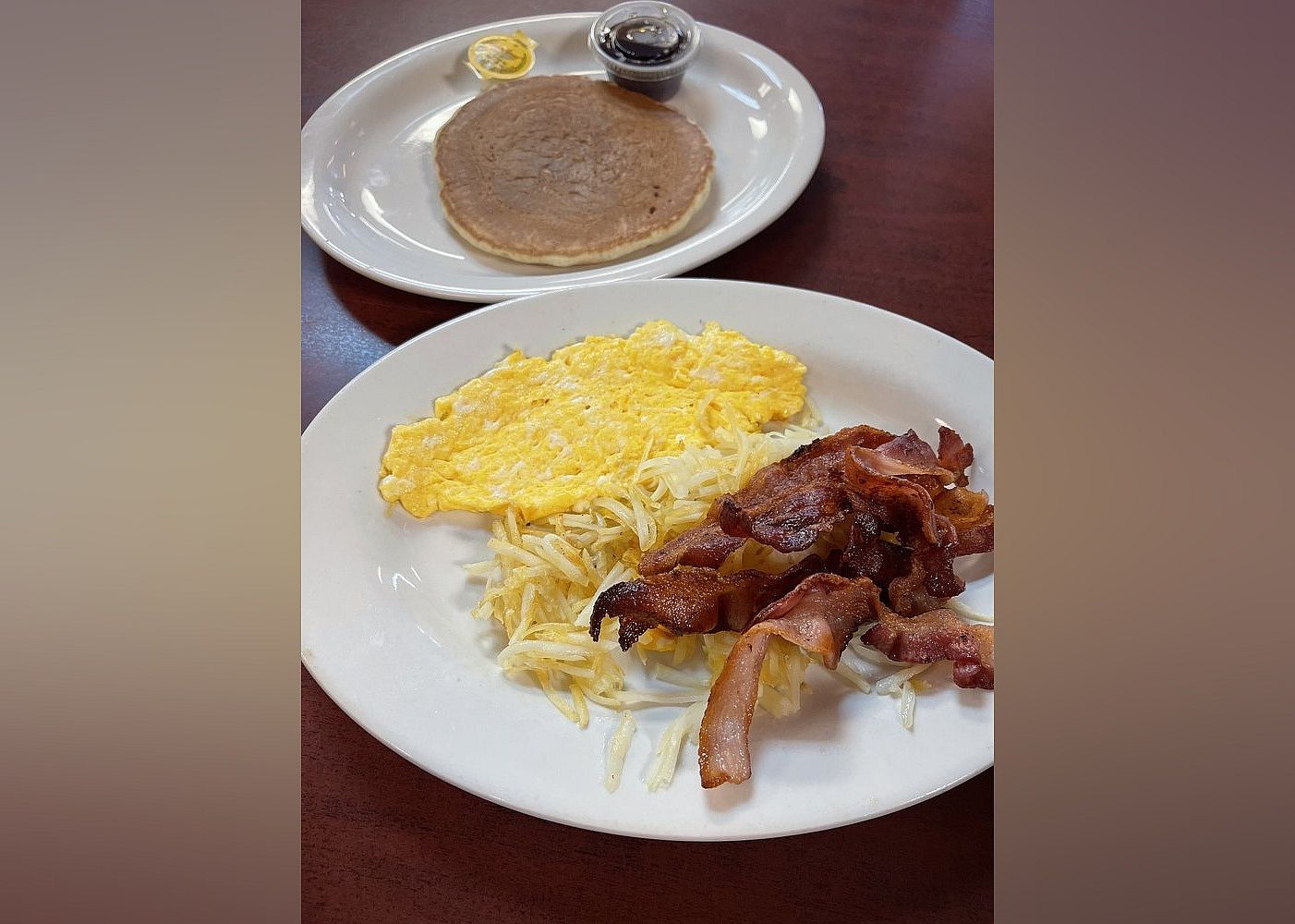#24. George's Cafe
