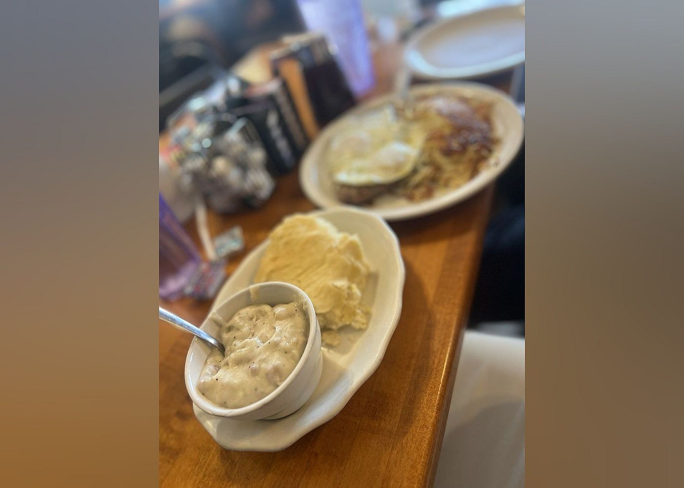 #28. Cozy Oaks Restaurant