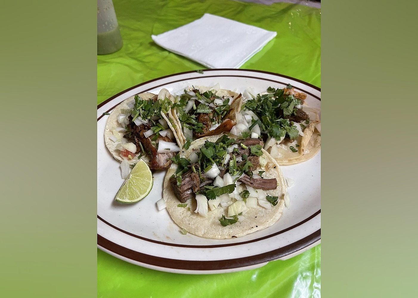 #2. Tacos Cecy
