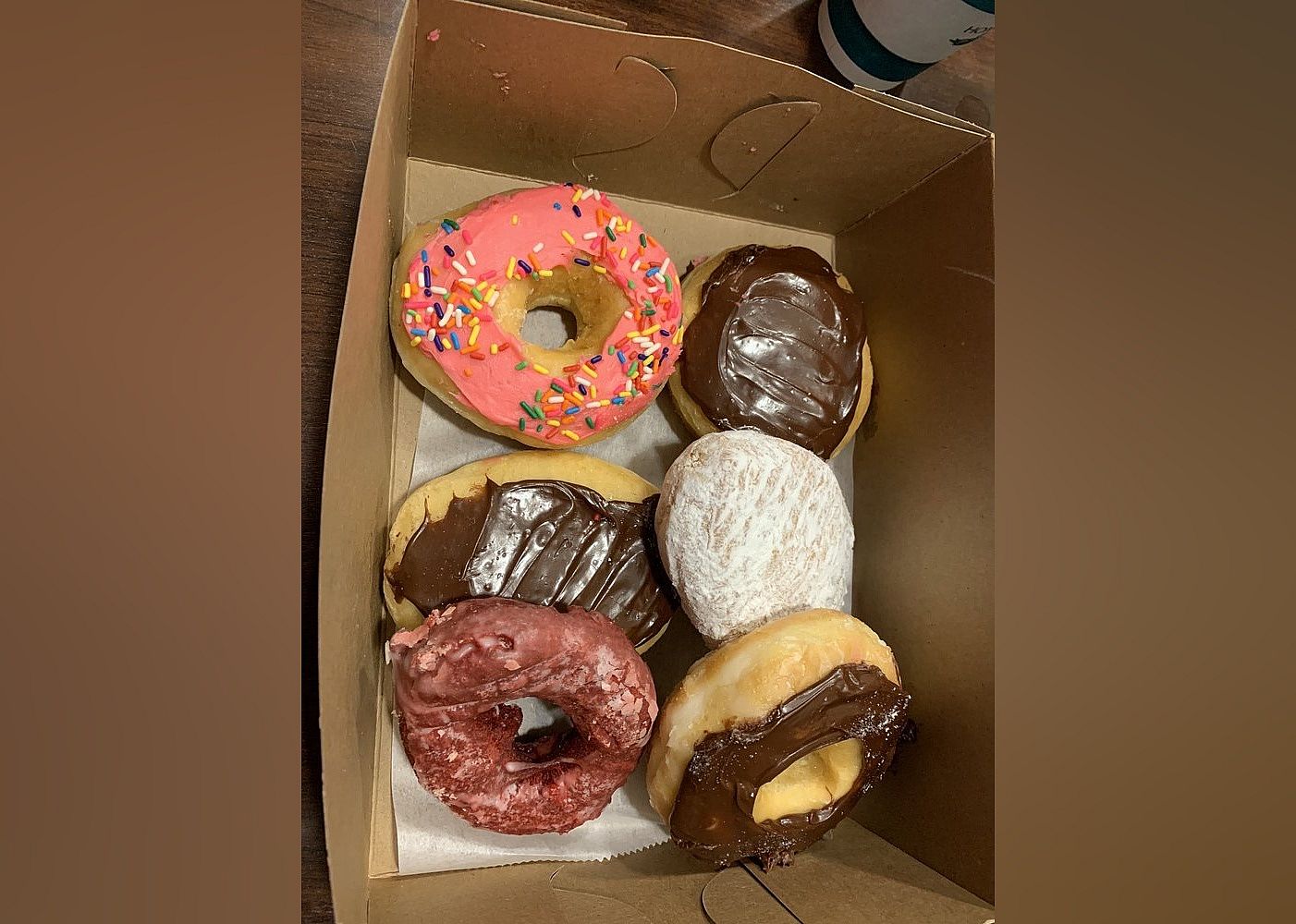 #3. Manni's Donuts And Diner