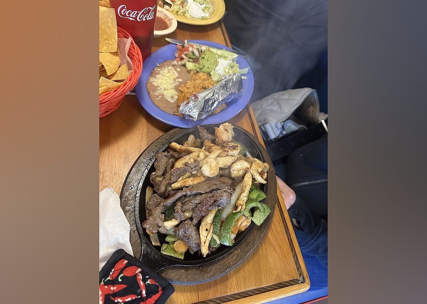 #4. Sombreros Tacos & Bar