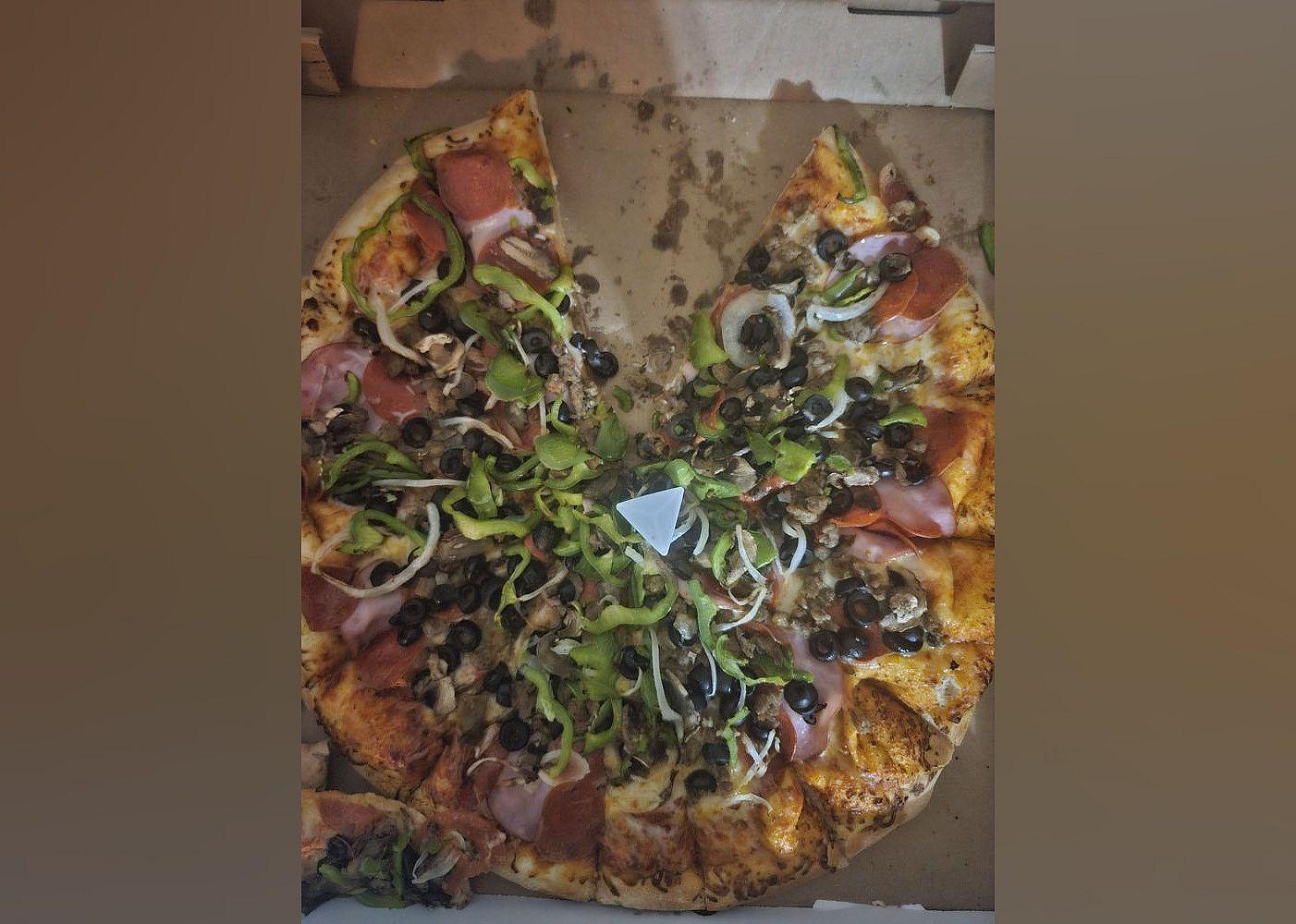 #6. Big Foot Pizza