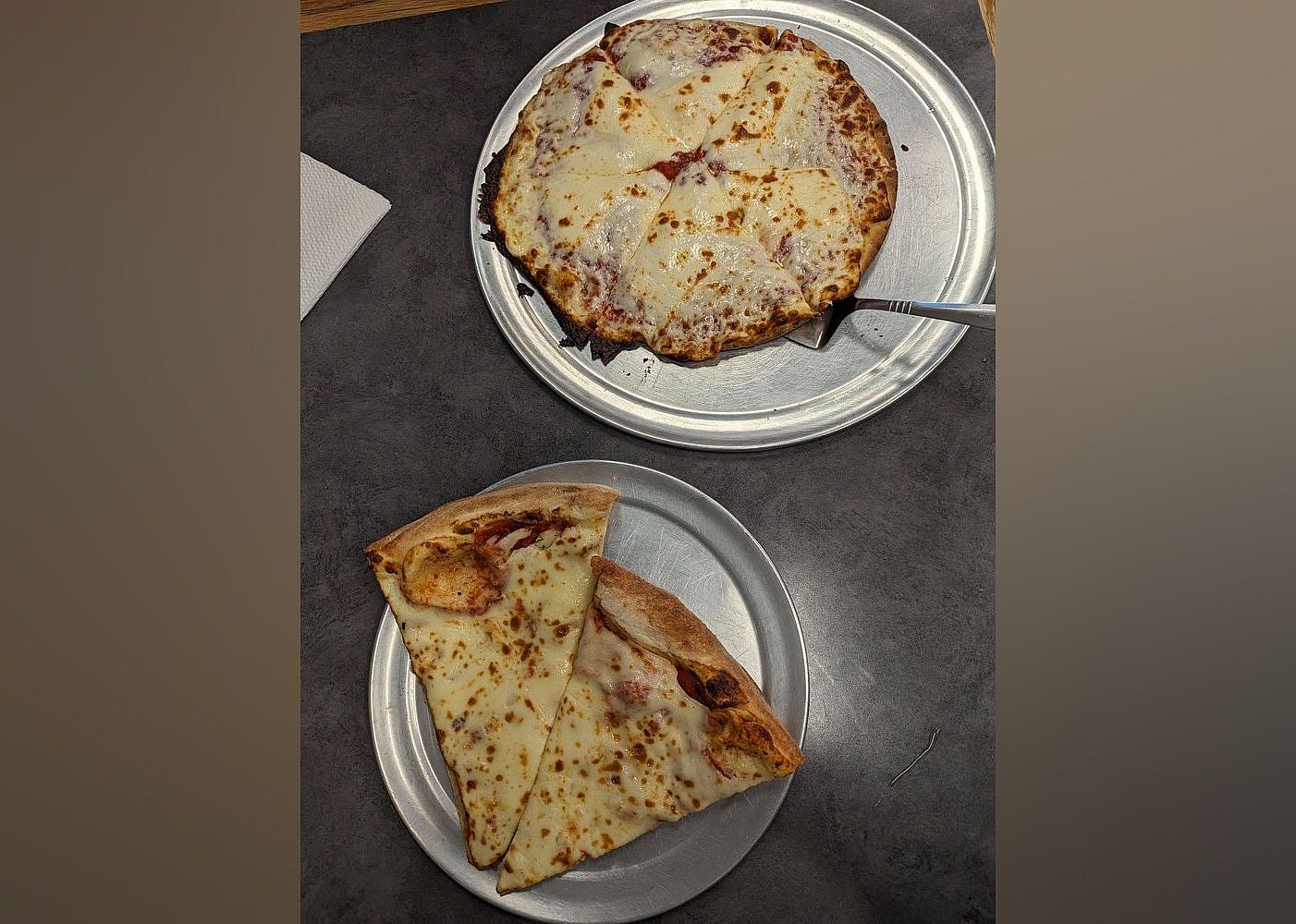 #7. Long Island Pizza