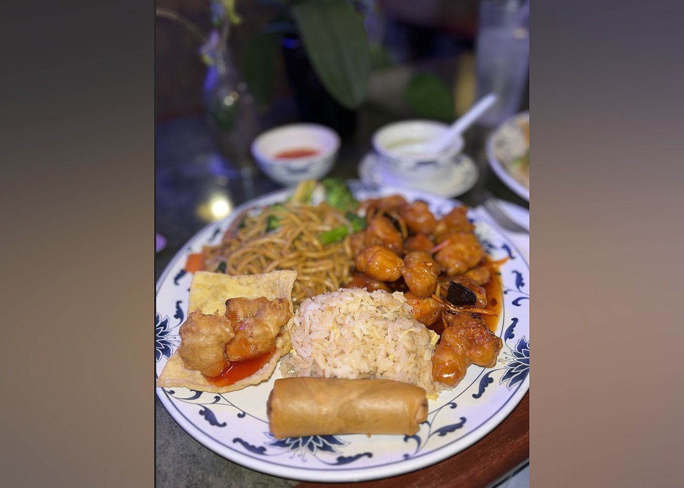 #8. Ming's Chinese and Japanese Restaurant