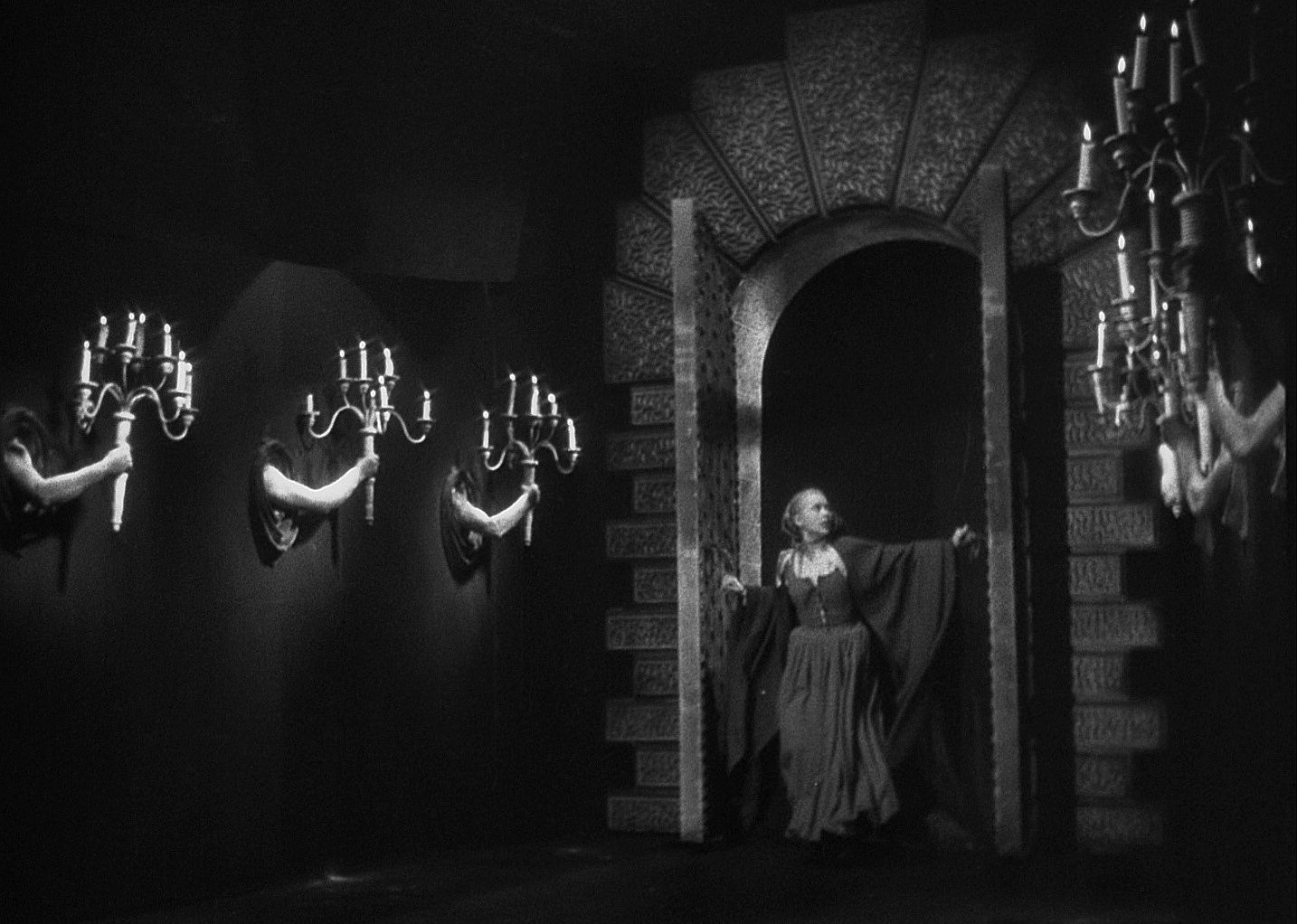 #9. Beauty and the Beast (1946)