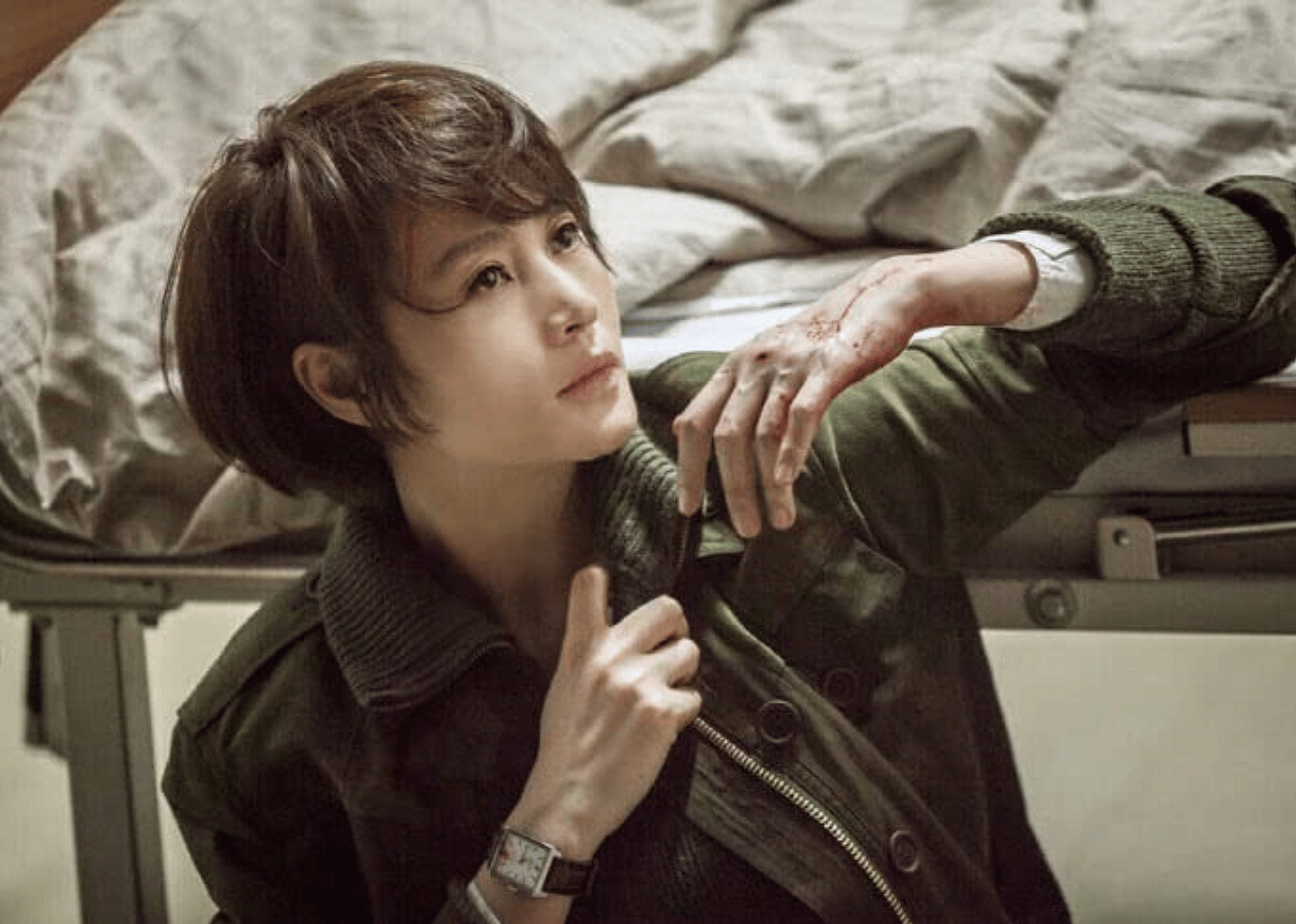 Kim Hye-su in a scene from "Signal."