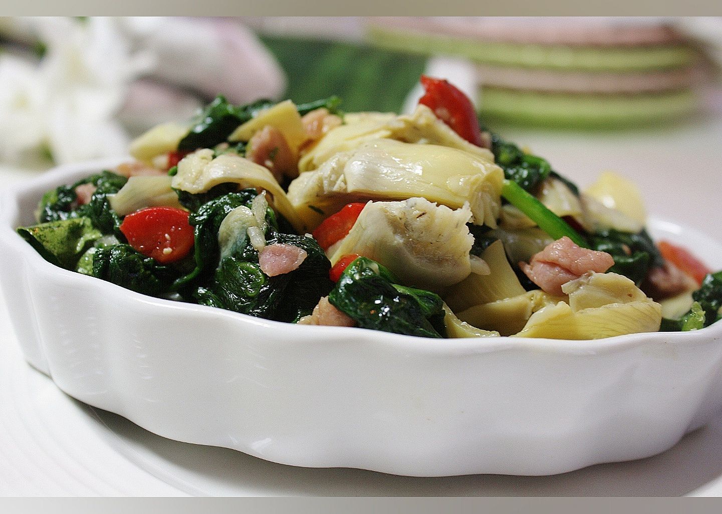 Colorful Spinach and Prosciutto Side