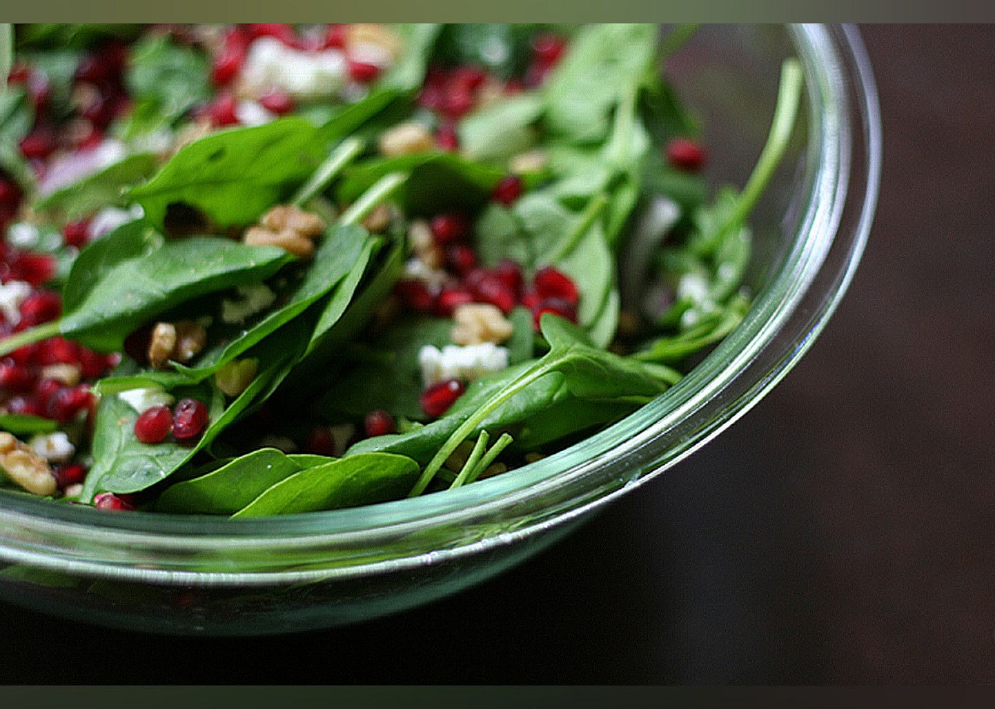 Spinach Pomegranate Salad