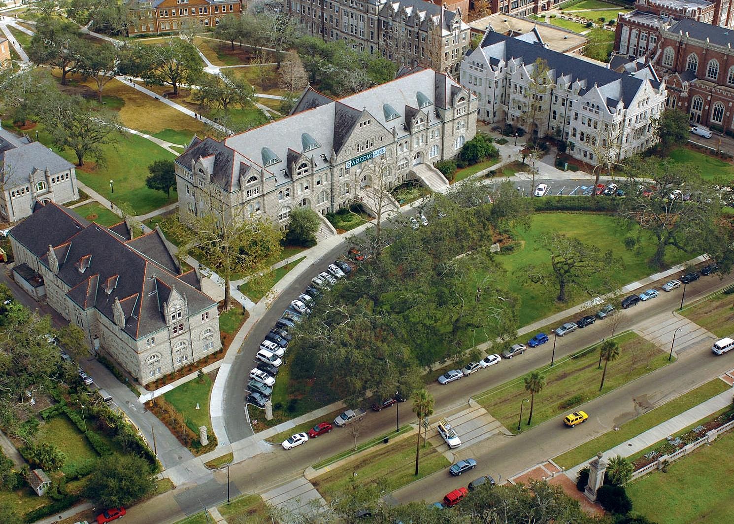 #48. Tulane University