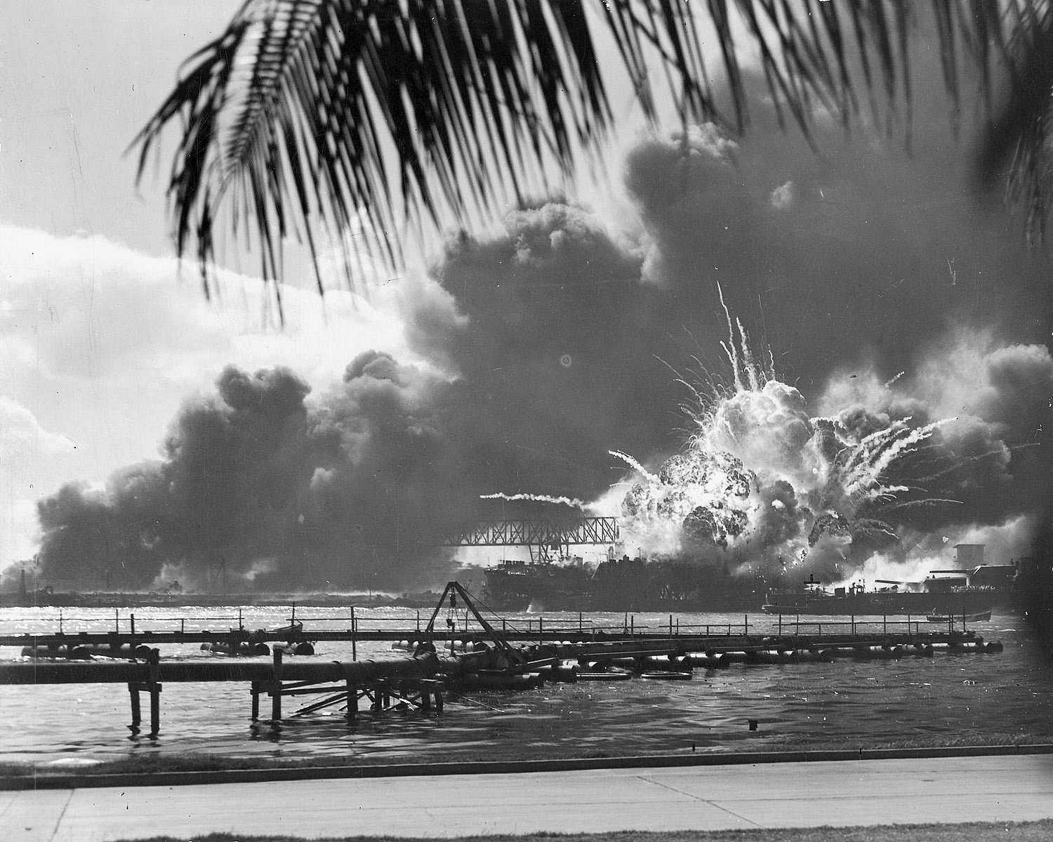 #61. Account in the New York Herald-Tribune of being over Japan in a bomber when World War II came to an end