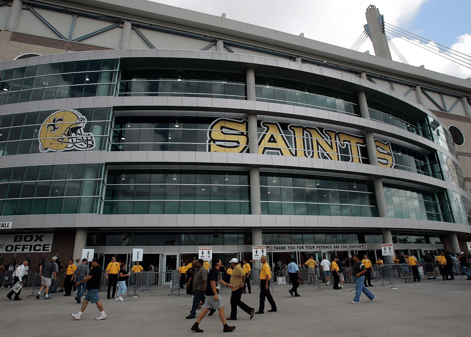 2005: Hurricane Katrina displaces the Saints