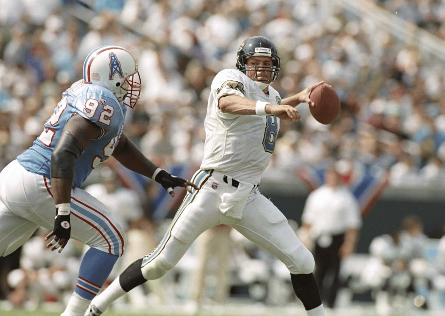 1993: Carolina and Jacksonville enter the NFL