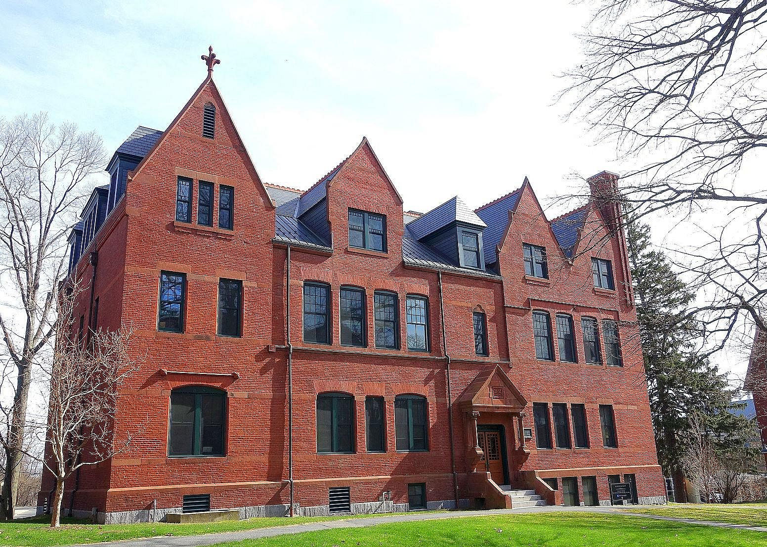 #62. Smith College