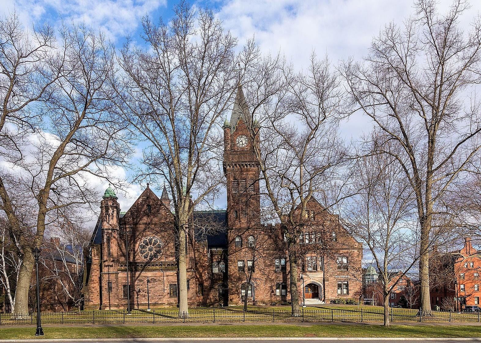 #88. Mount Holyoke College