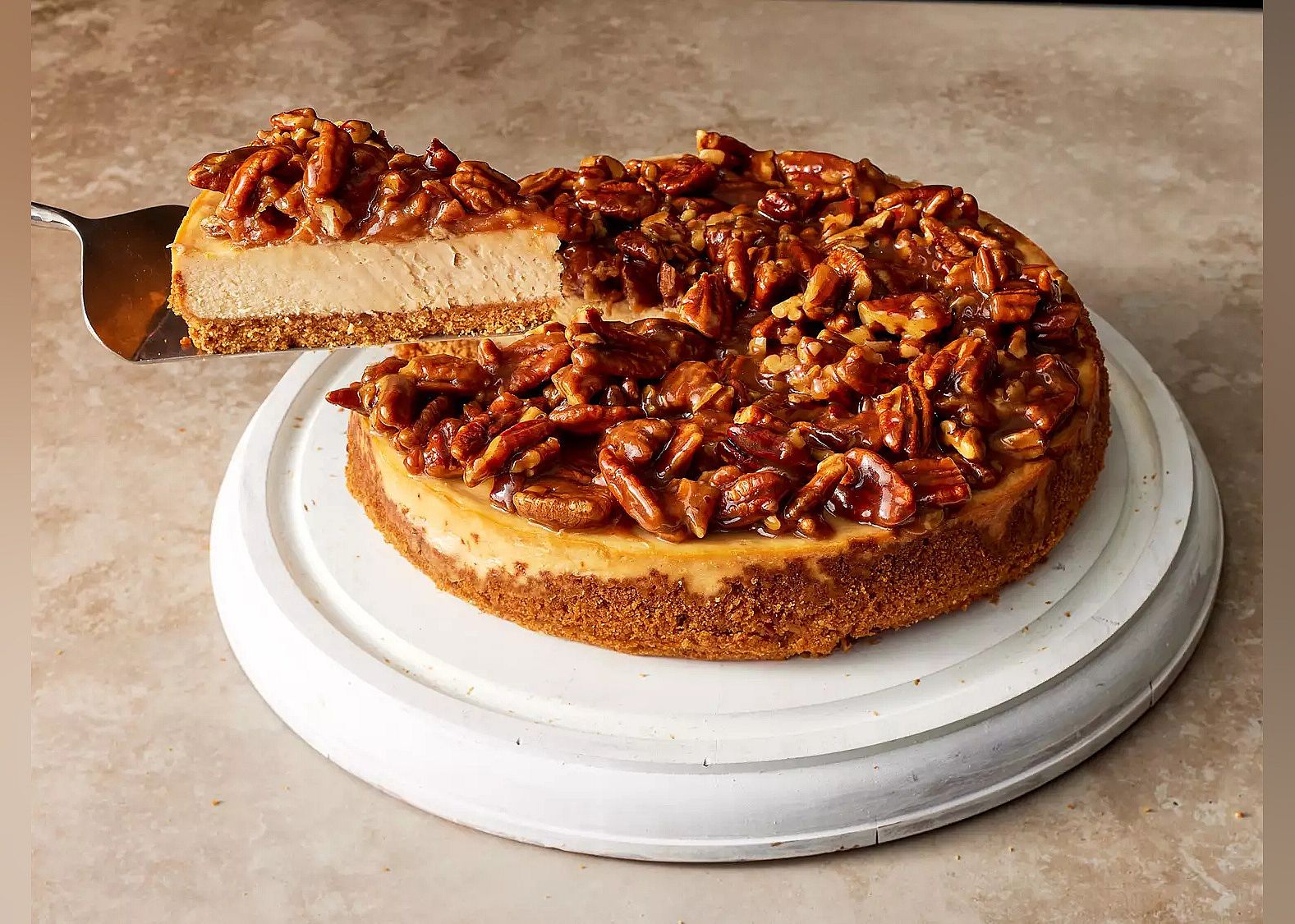 Pecan pie cheesecake