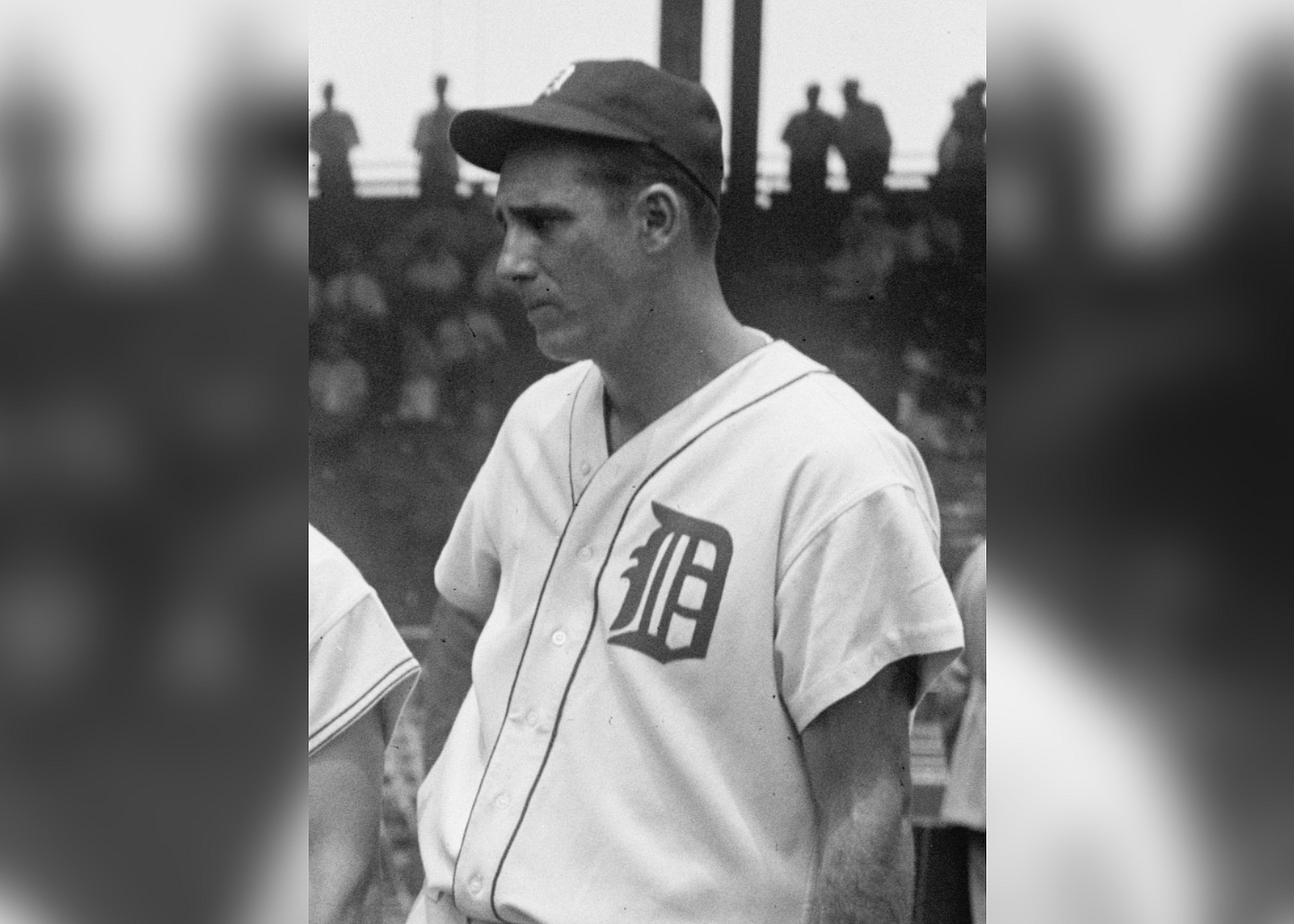 1935