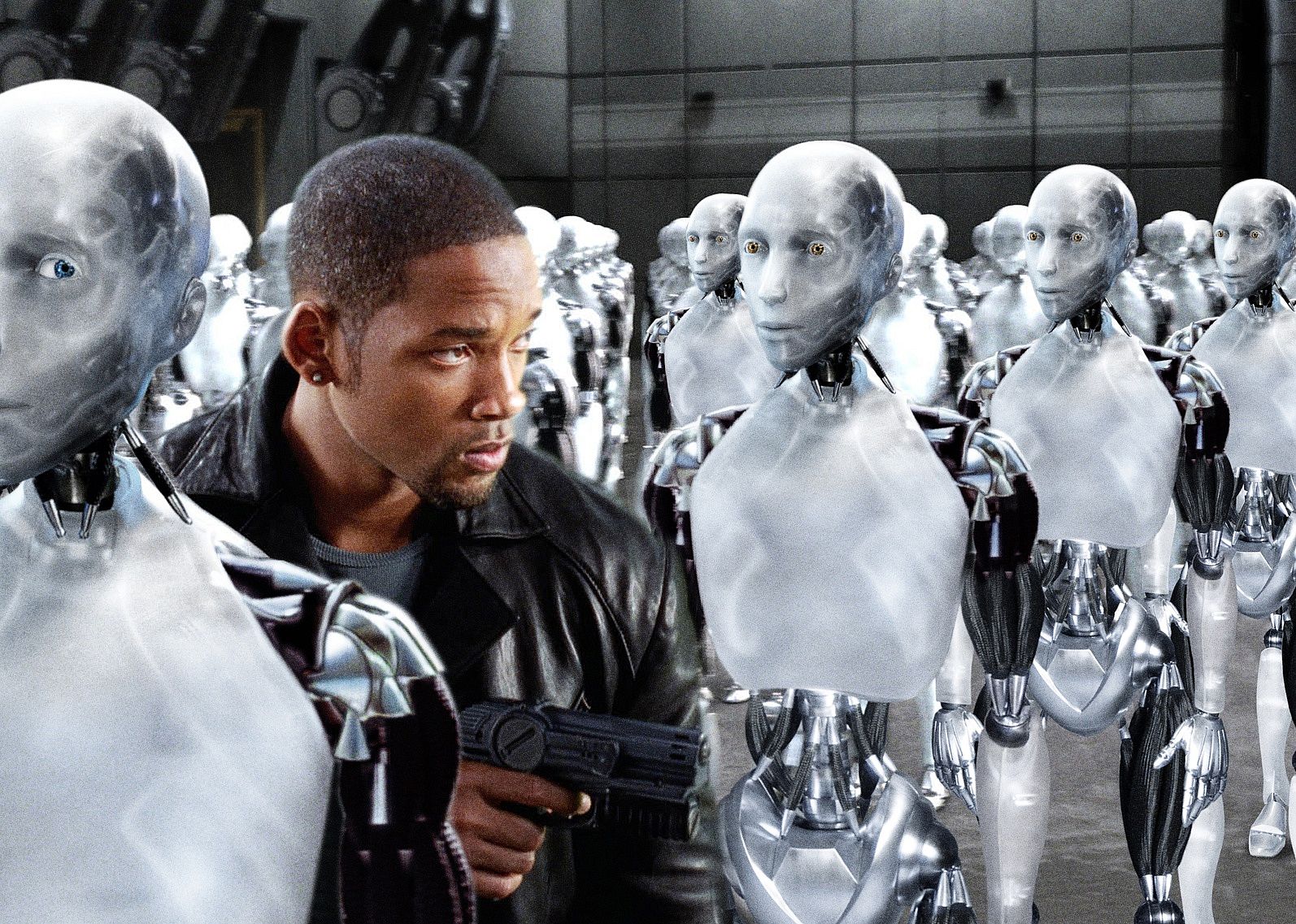 #7. I, Robot (2004)