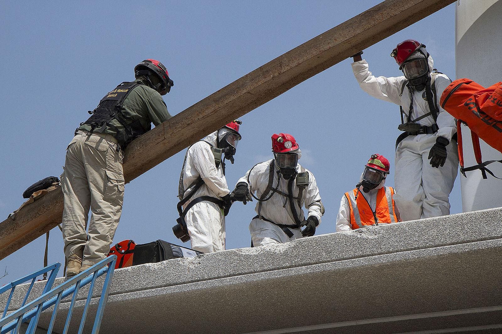 #82: Extraction workers