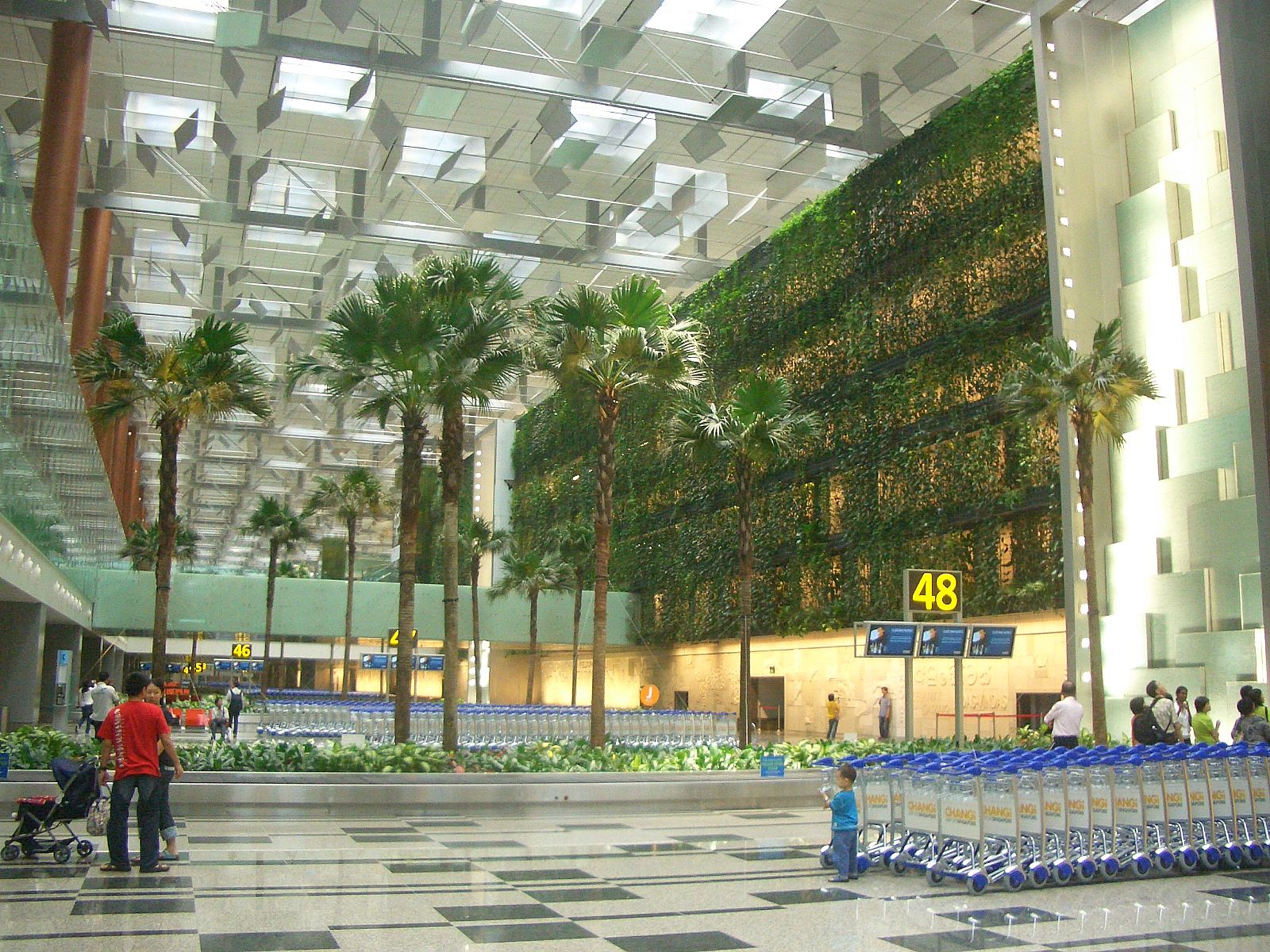 #18. Singapore Changi Airport (SIN)